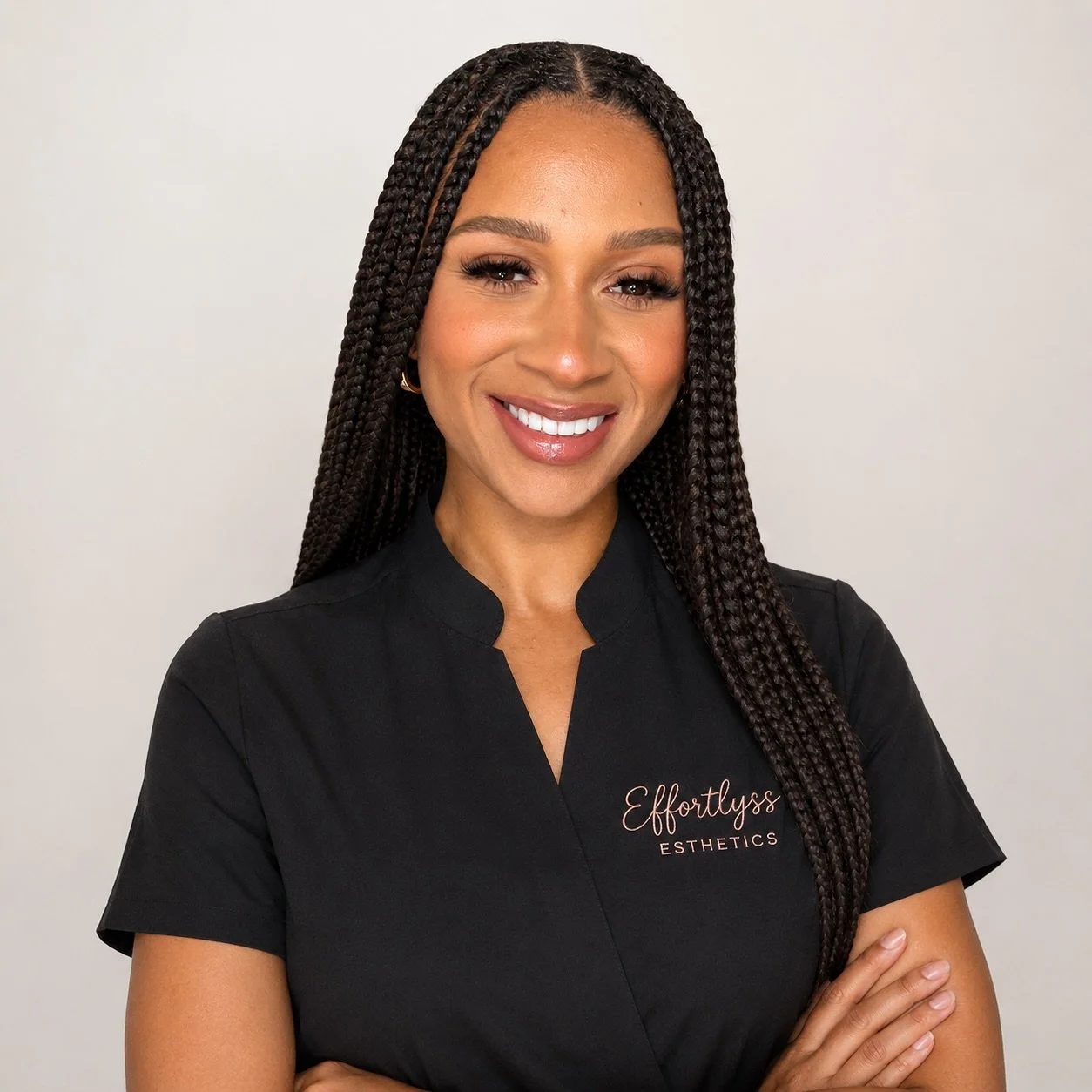 Hiiii ✨I wanted to reintroduce myself to some new faces around here 🤍

My name is Alyssa, and I&rsquo;m the face behind Effortlyss Esthetics ✨ In just over a month, I&rsquo;ll officially be celebrating ONE year as a licensed esthetician, and honestl