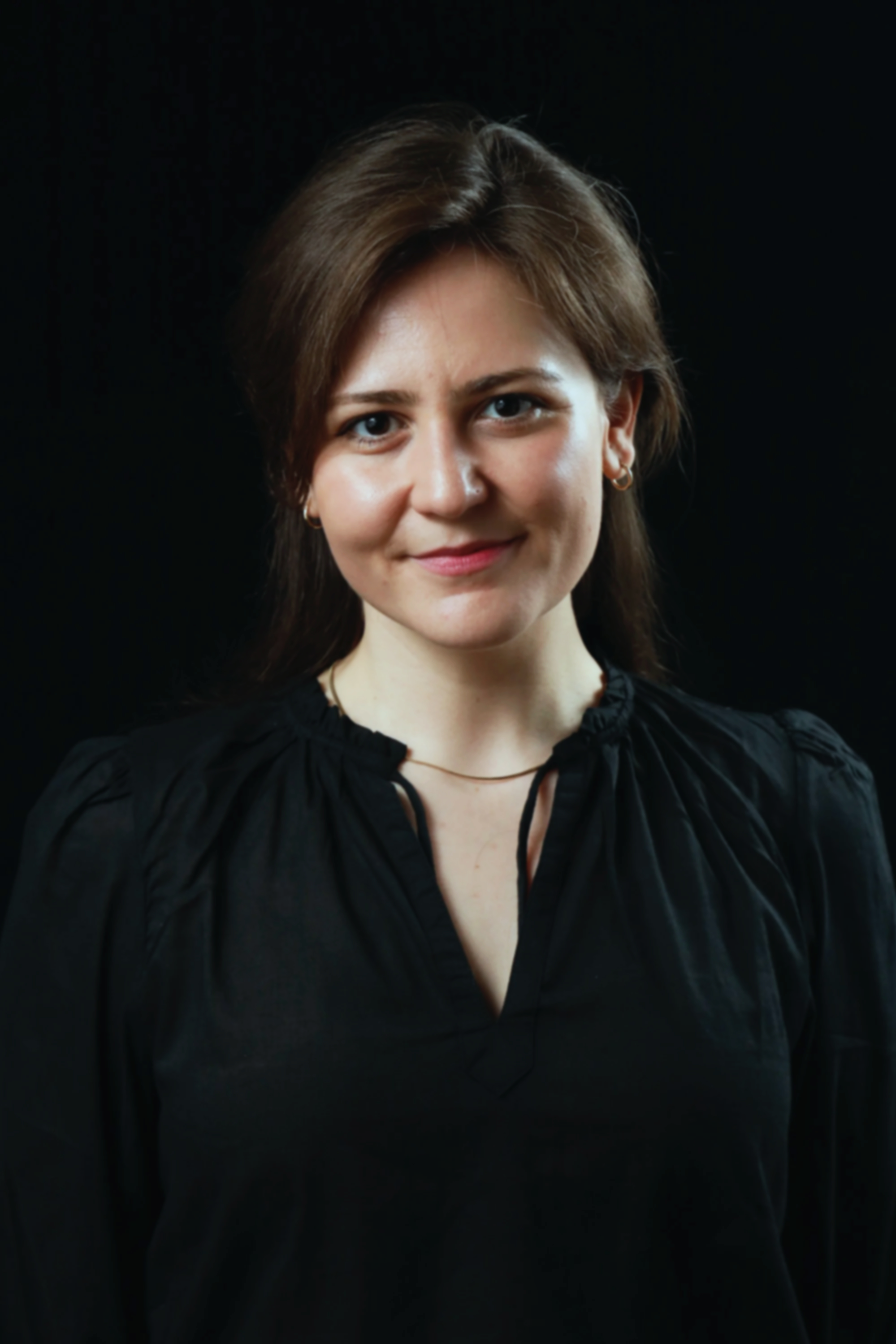 Biodiversity scientist advising business leaders