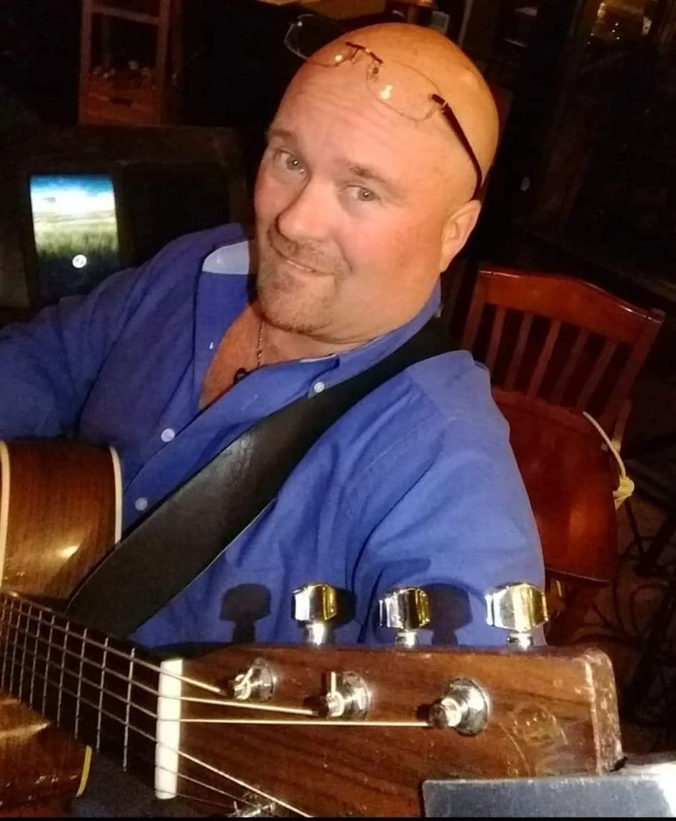 Live Music by Bob Stretch