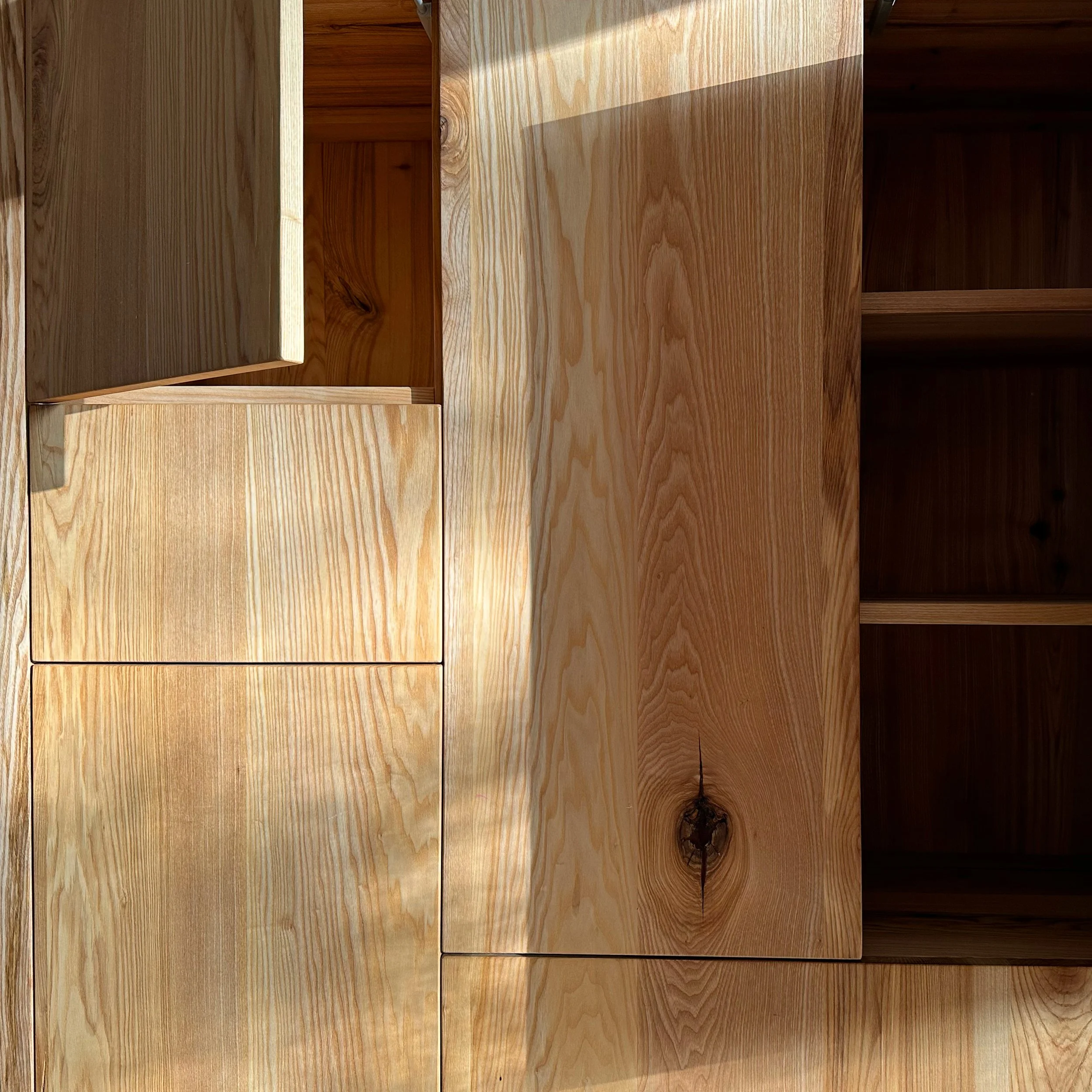 01_HIGHBOARD_Small_Detail03.jpg