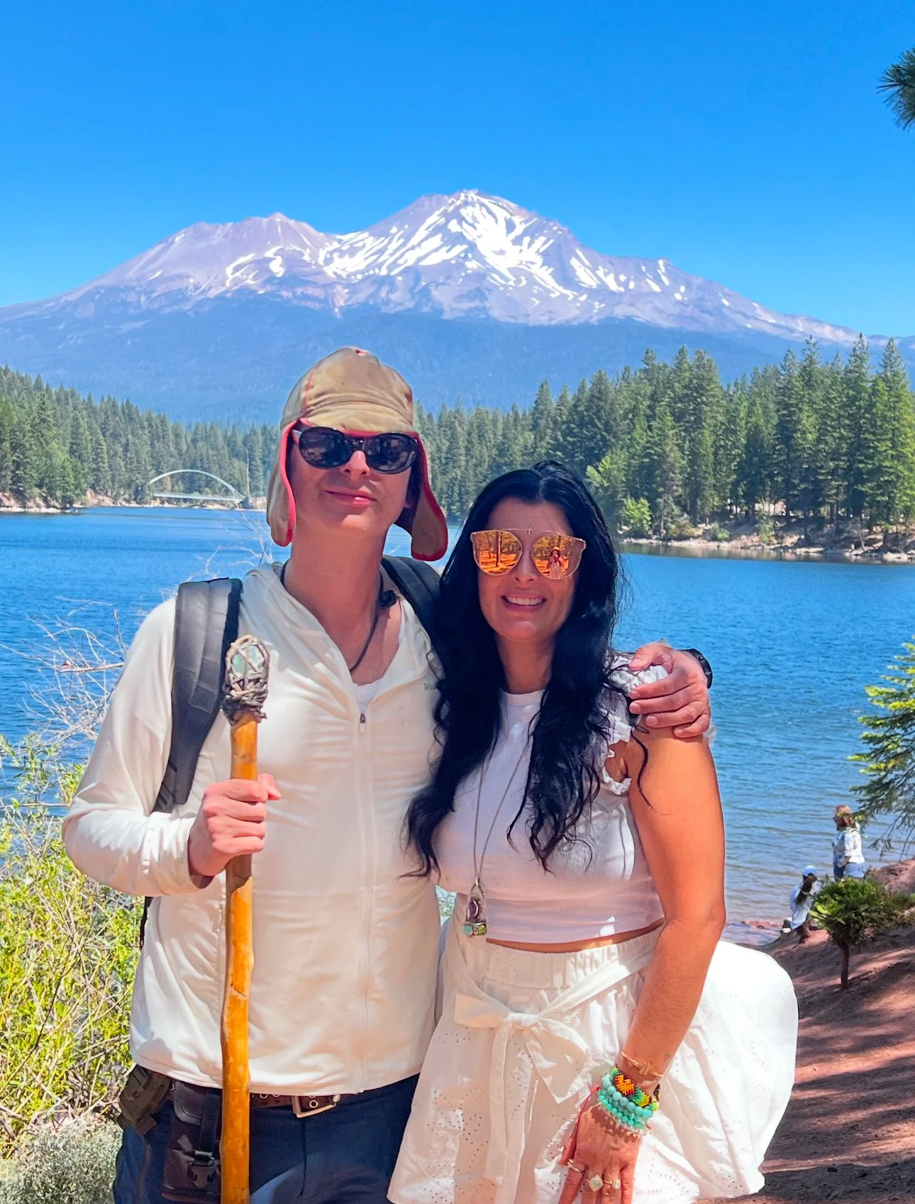 Pau of Venus Mt shasta Tour Guide