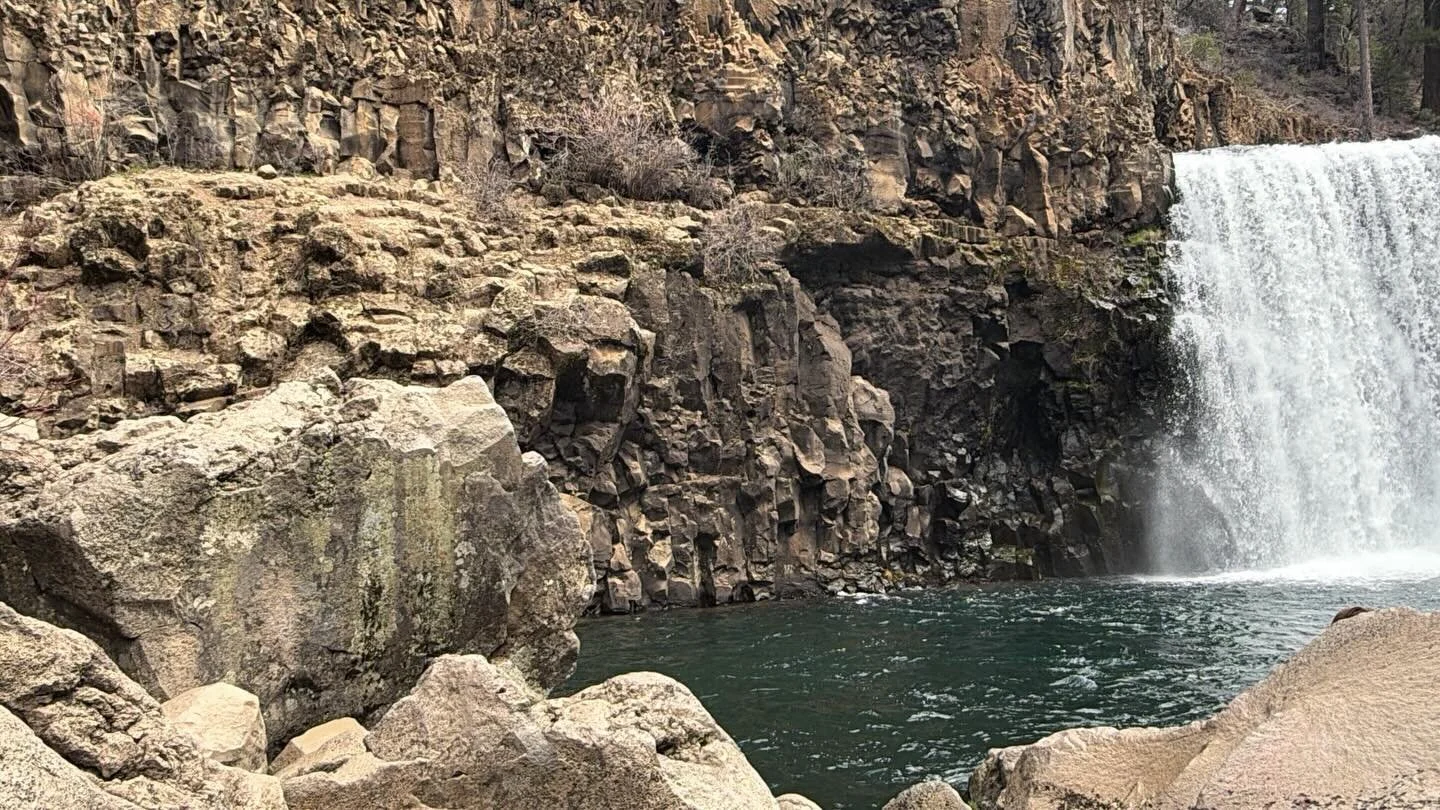 Ancient Doorways to Telos 

💜

Paul of Venus 

- #MtShastaSpiritualTours 
- #PaulOfVenus 
- #VenusianRetreat 
- #EnterThe5thDimension
- #MtShasta
- MountShasta
- ShastaVortex
- NorthernCalifornia
- SiskiyouCounty

- SpiritualRetreat
- VortexEnergy
-