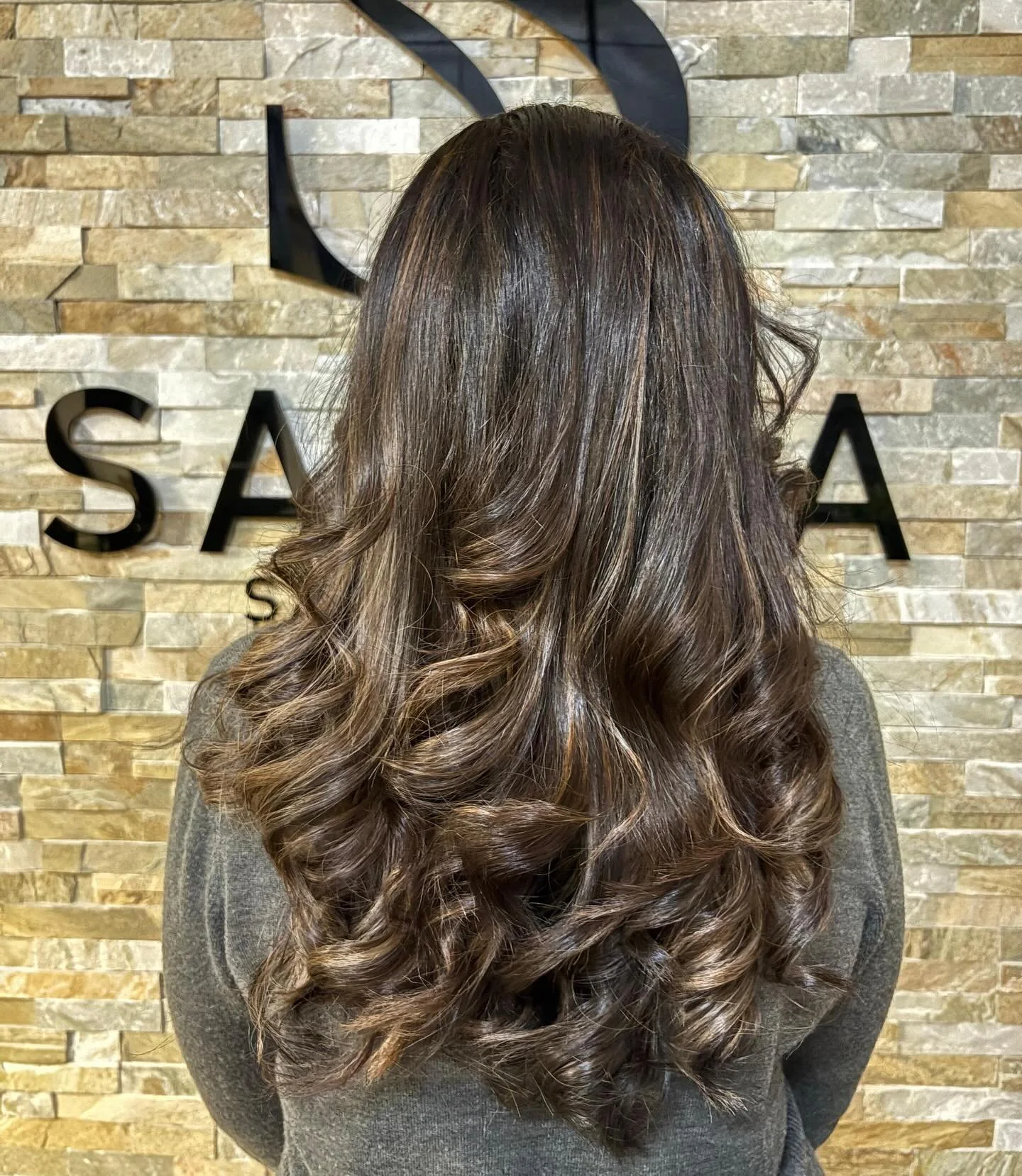Because highlights make everything better #londonontario #hair #hairstyles #haircolor #highlights #hairgoals #explore