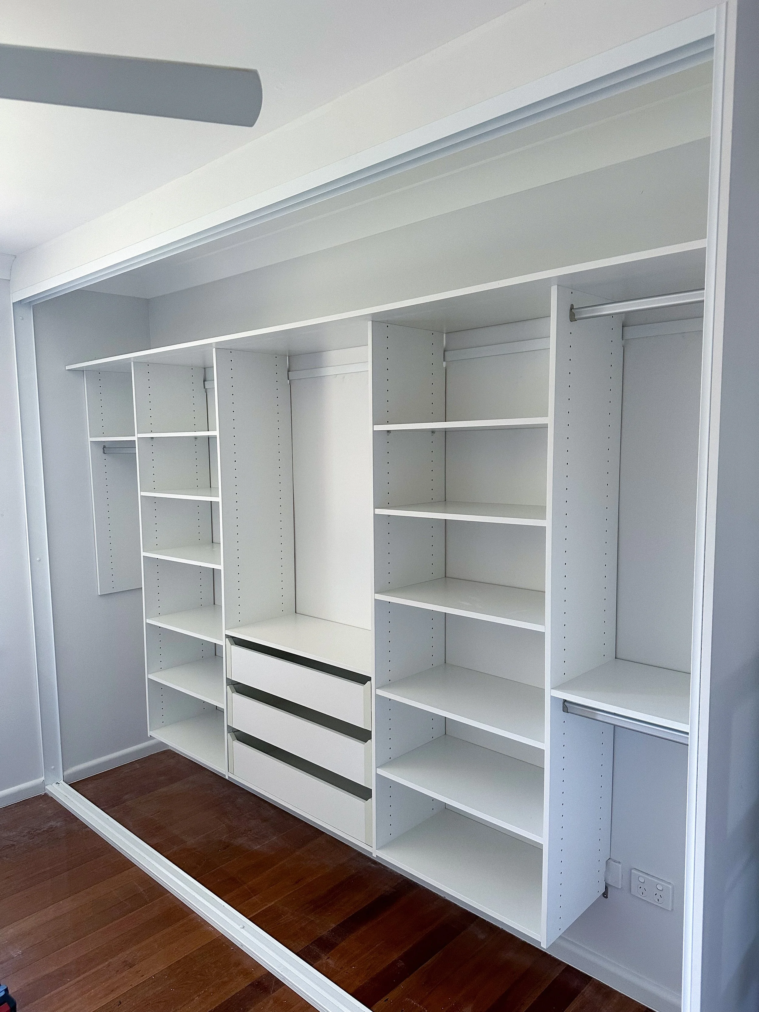 Wardrobe Installations (19).JPG