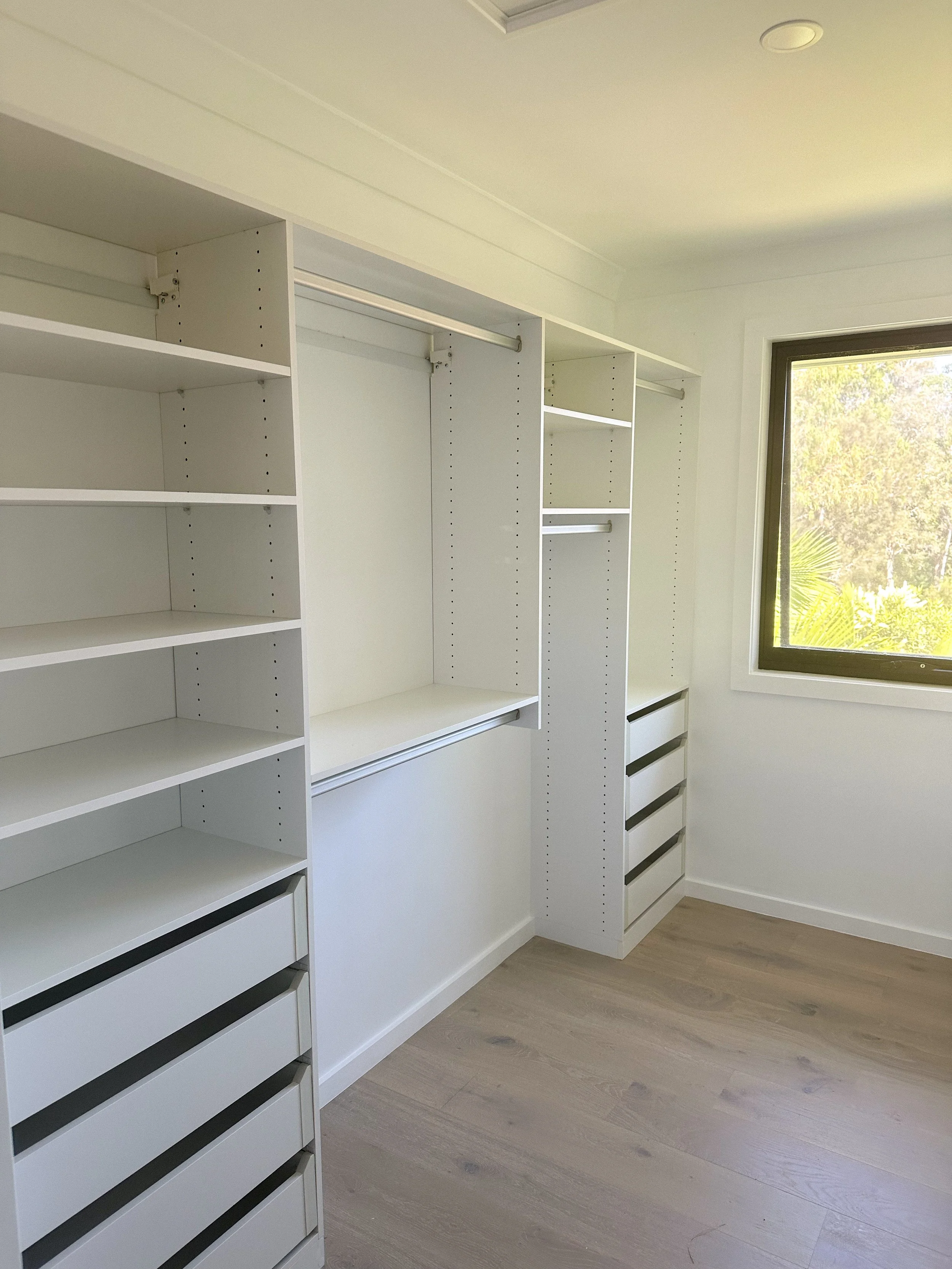 Wardrobe Installations (54).jpg