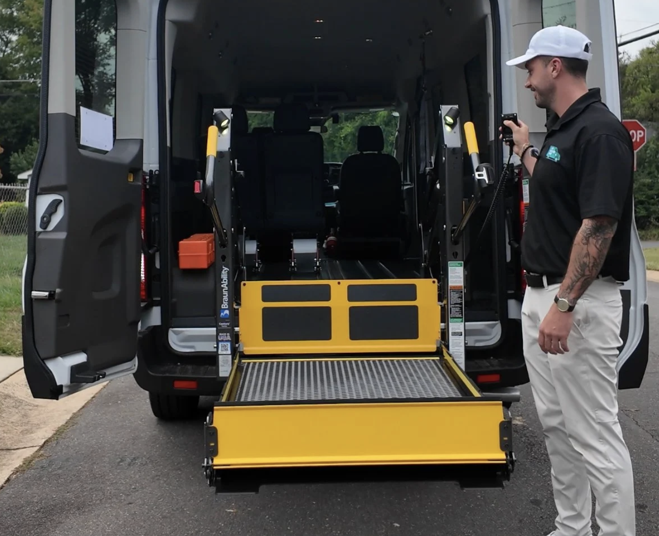 How Wait and Return Medical Transportation Works in Charlotte