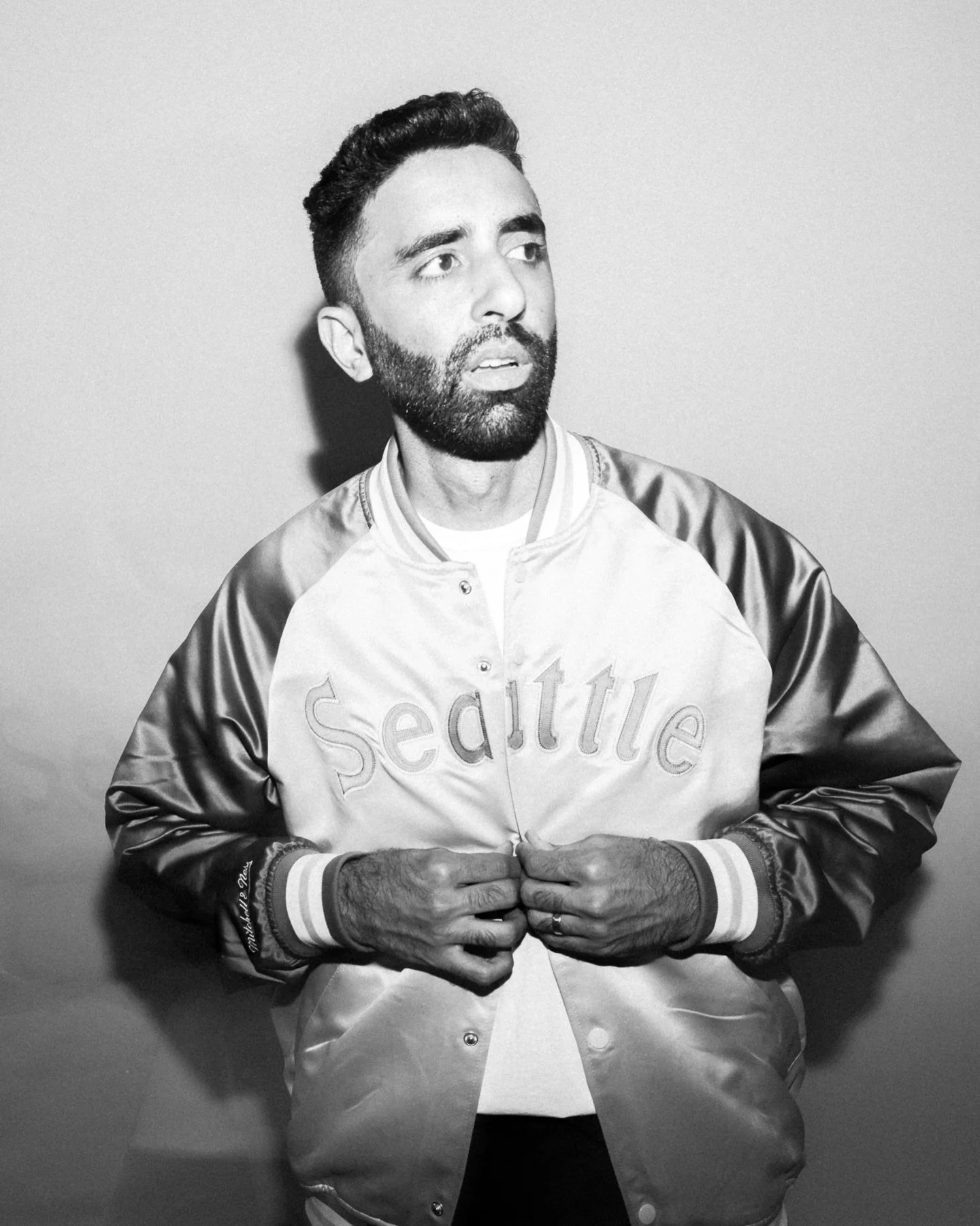 Seattle!! I&rsquo;m in town for Westerlies Fest, celebrating 15 years of @westerliesmusic with four nights of music starting TONIGHT.

Wednesday: The Westerlies Play Frisell / @abbeyarts 
Thursday: Songbook, Vol. 4 / The Chapel
Friday: Northwest Focu