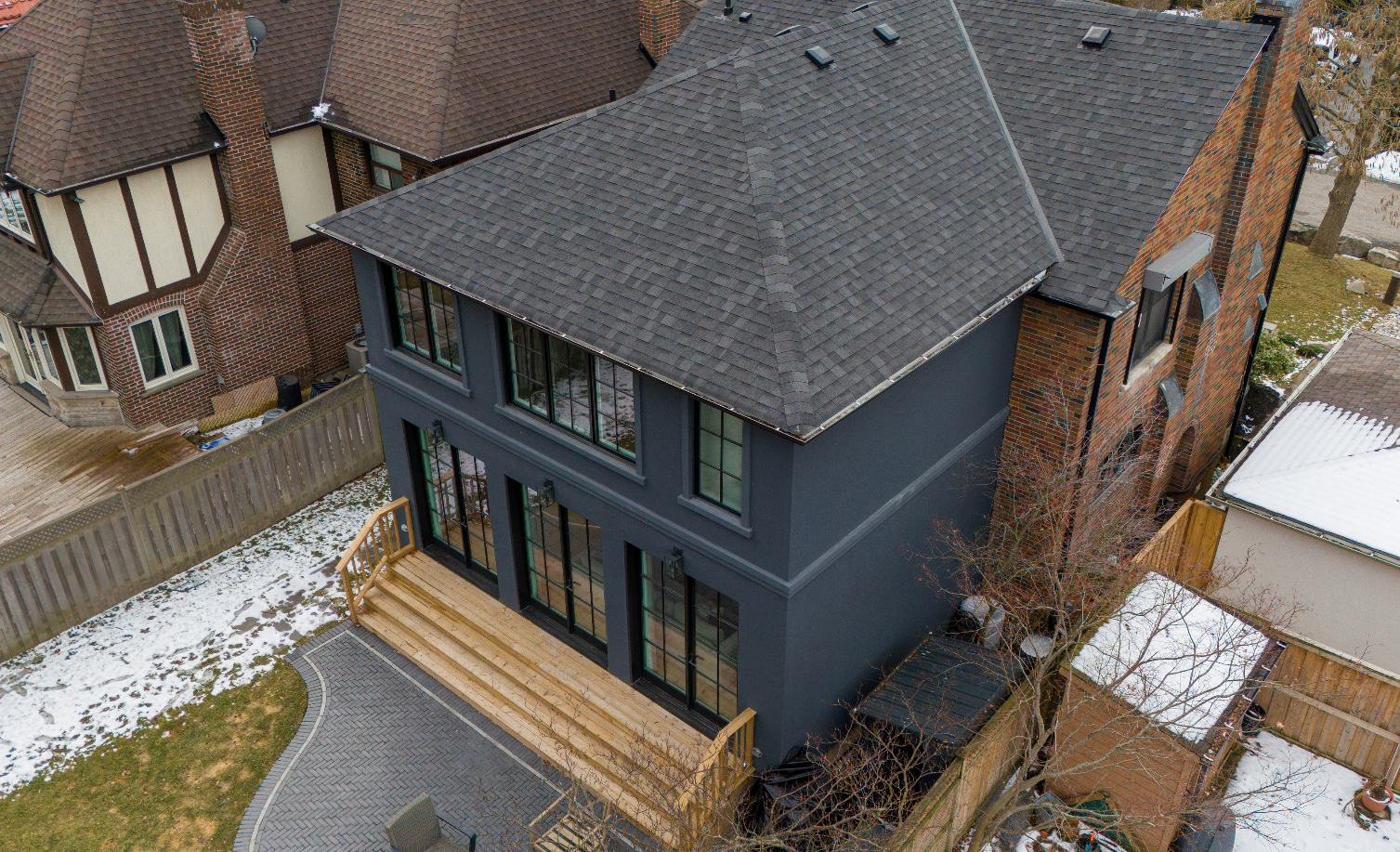 What to Consider Before Renovating Your Toronto Home’s Façade