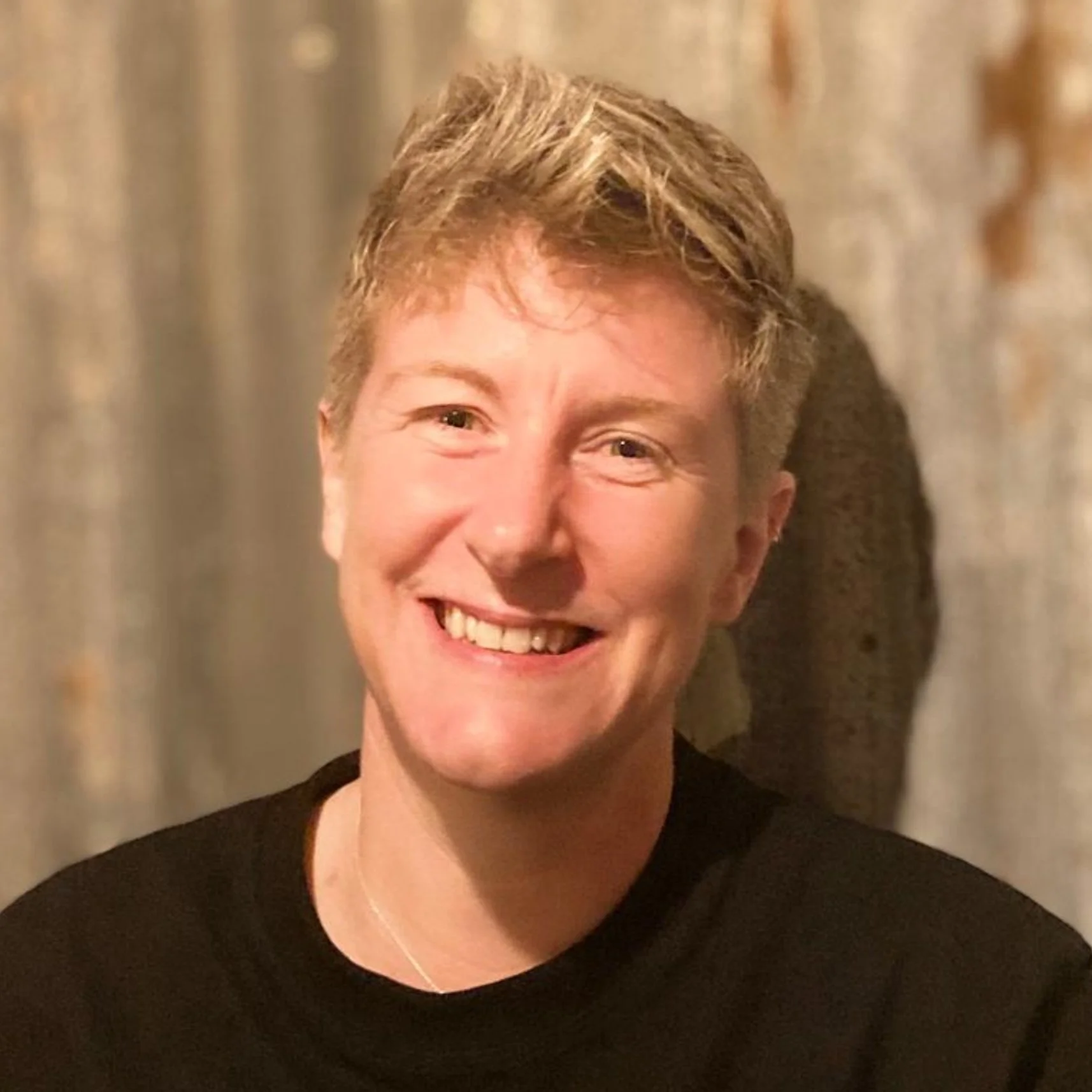 Kim Meeking headshot