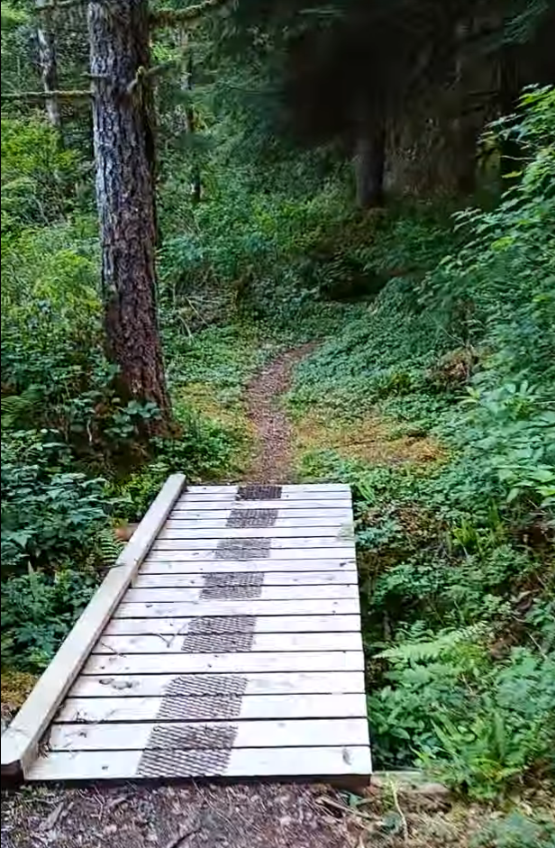 qathet canoe route boardwalk and trail