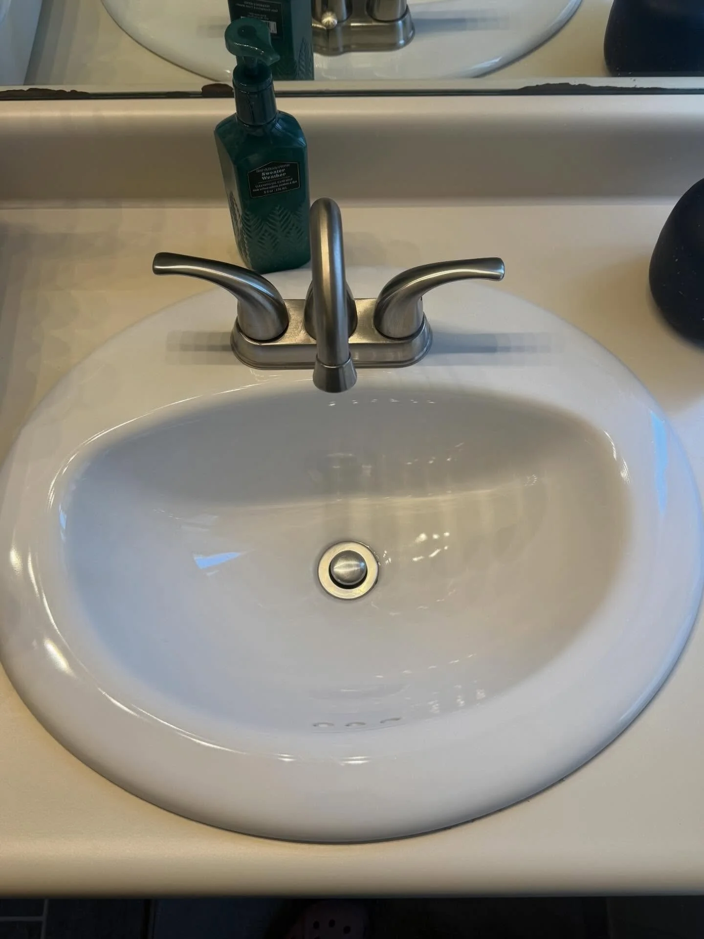 Clean Tings ✨🫧

#ResidentialCleaning #ColoradoSprings #SmallBusiness