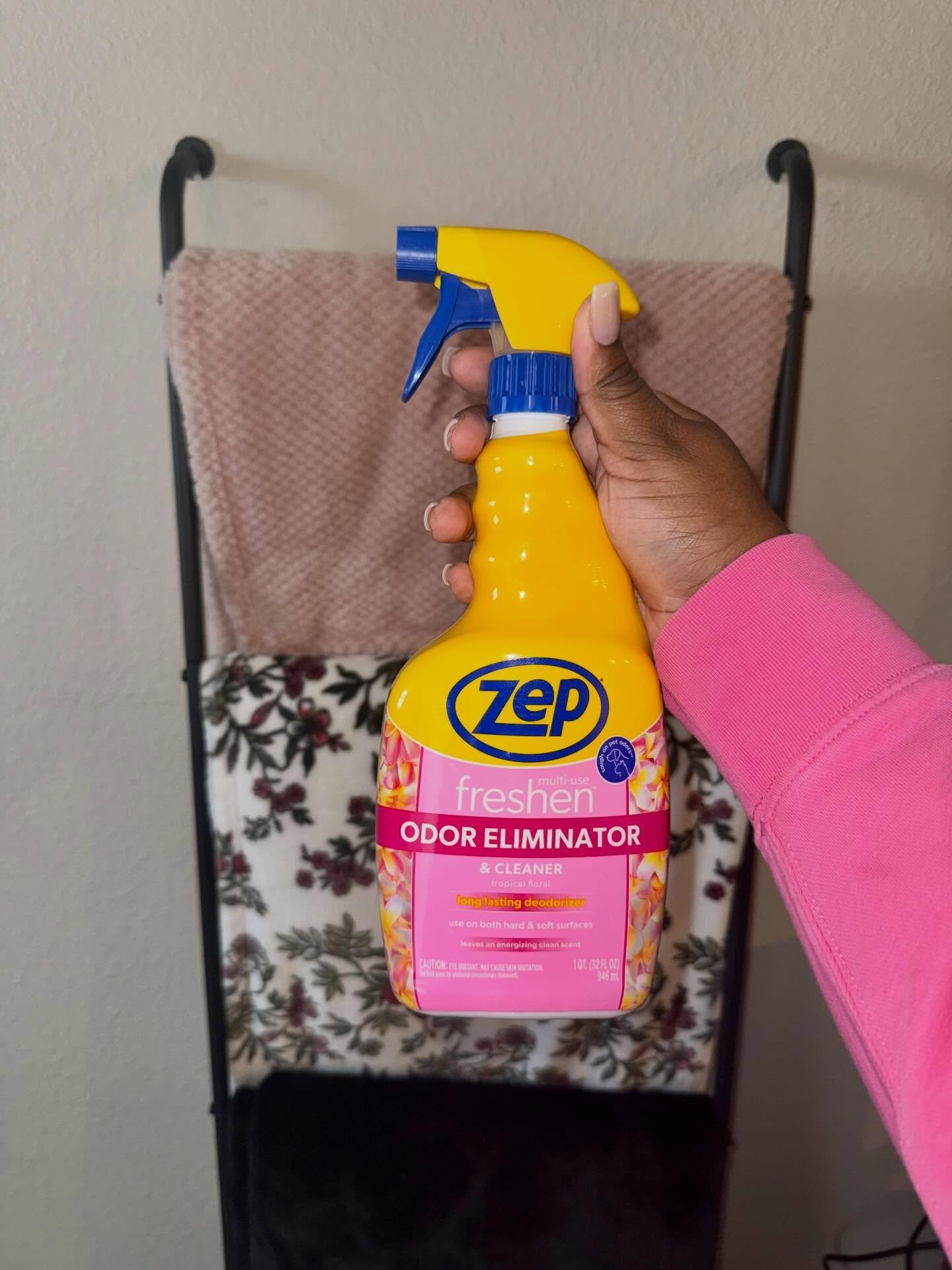 These babies finally came in today. Both scents smell so good and fresh! I had to buy extra for my own house 😅☺️ 

#Zep #ColoradoSprings #smallbusiness #residentialcleaning #commercialcleaning