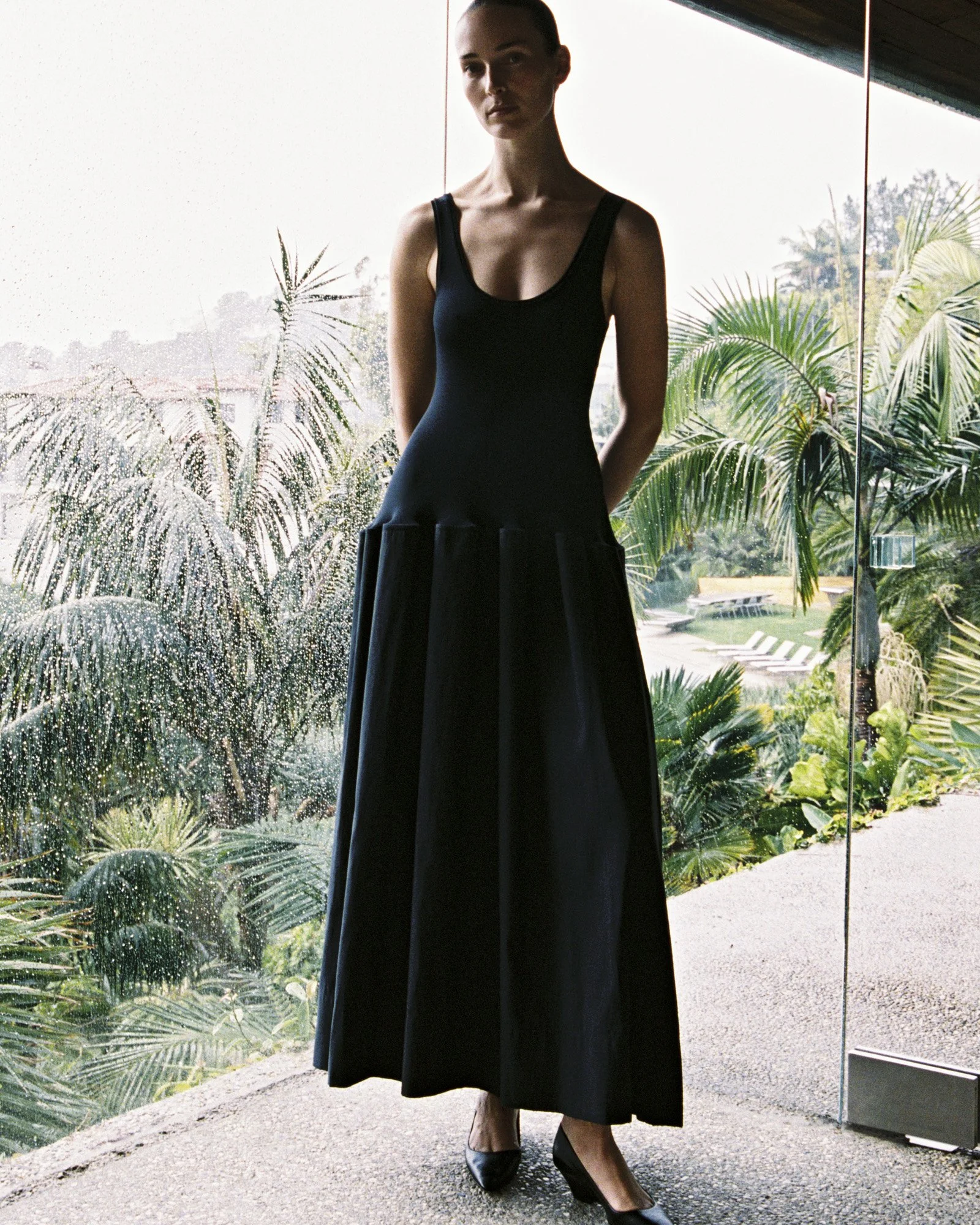 WAL327.main_fashion.20260216_DBaum_Wallpaper_3857.jpg