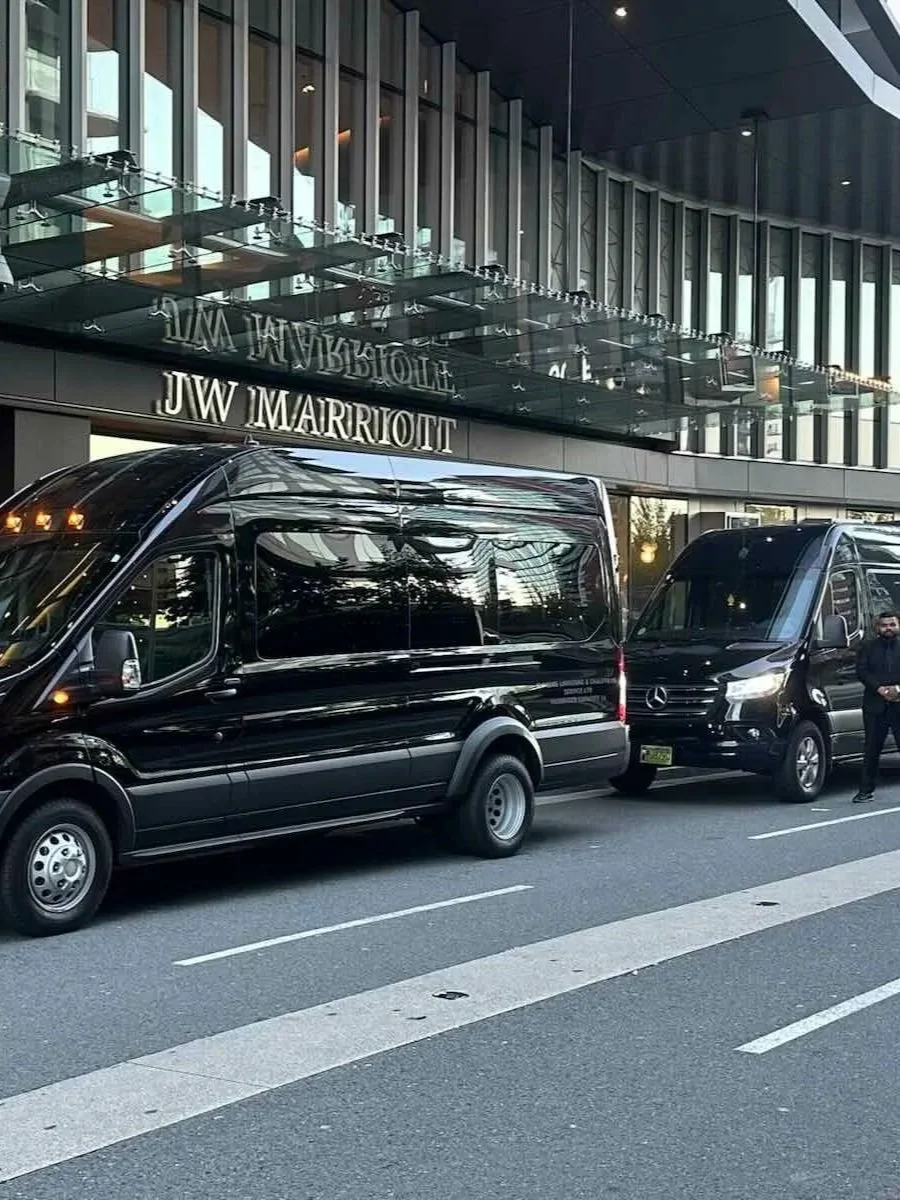 Supreme limo Vancouver2