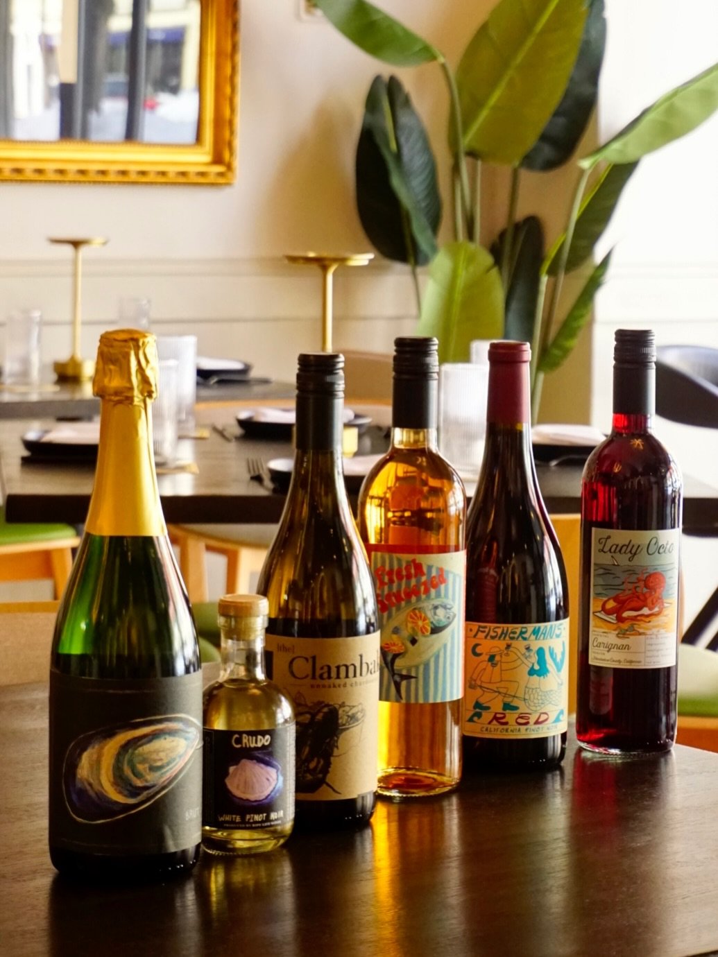 Sally! The wine doesn&rsquo;t run out here! 🍷

Introducing our partnership with @ripelifewines by @auntmurr to deliver quality wines to your table from Mendocino, California 

Available wines include:
-Blanc De Blancs: Moules Brut
-White Pinot Noir: