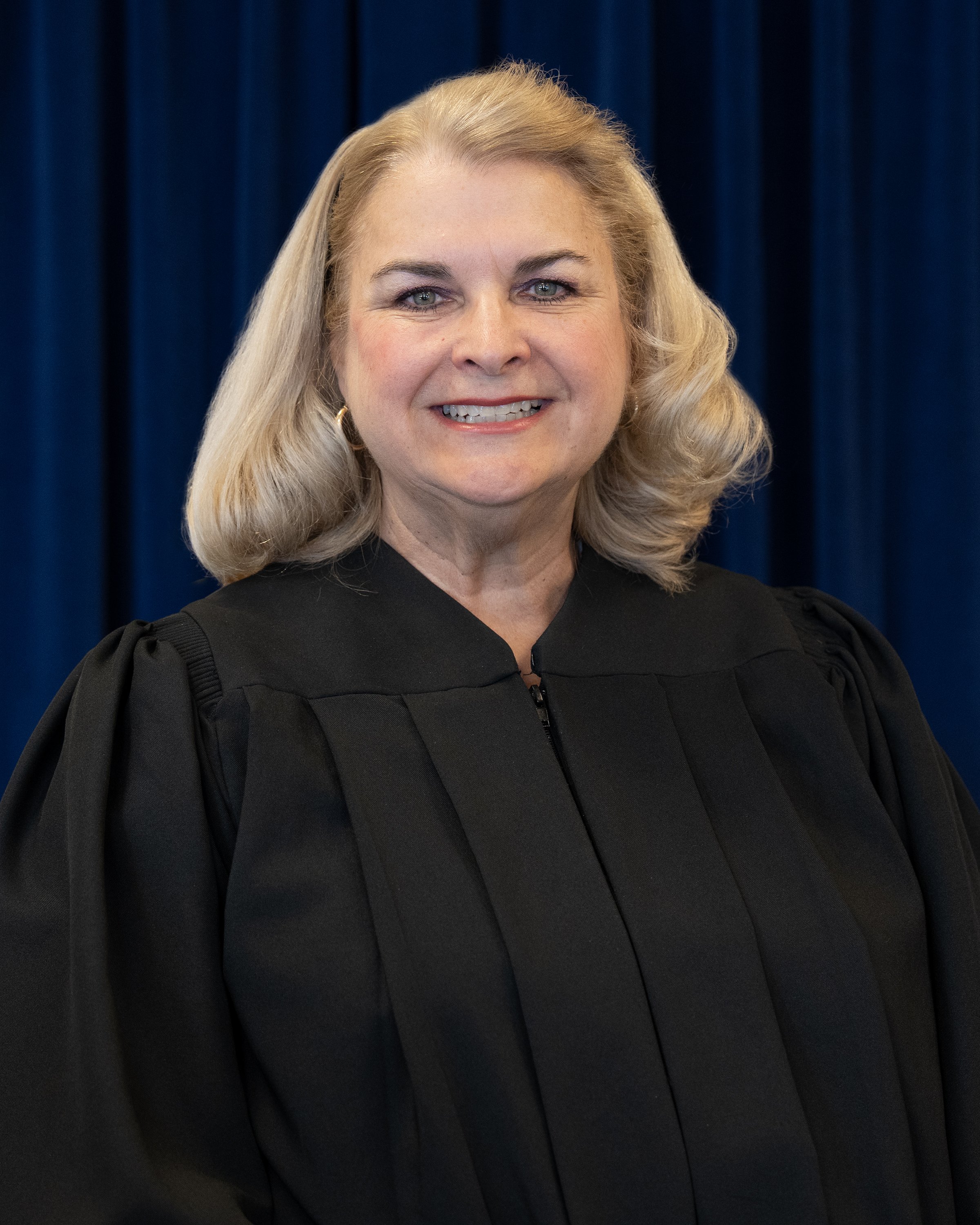 Cynthia Curtin