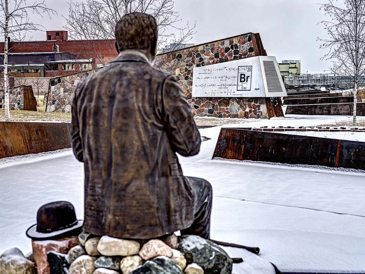 Michael Ford_Portfolio_Samples.jpg