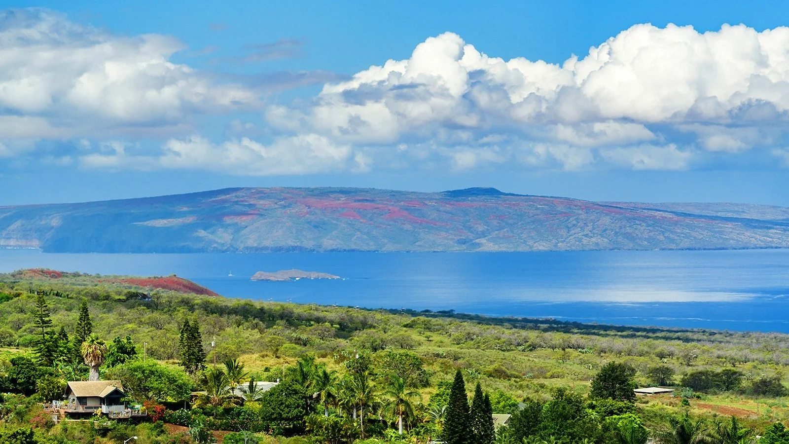 Elevated view in Upcountry Maui, providing tranquility and easy access to Maui’s beaches for longer stays.