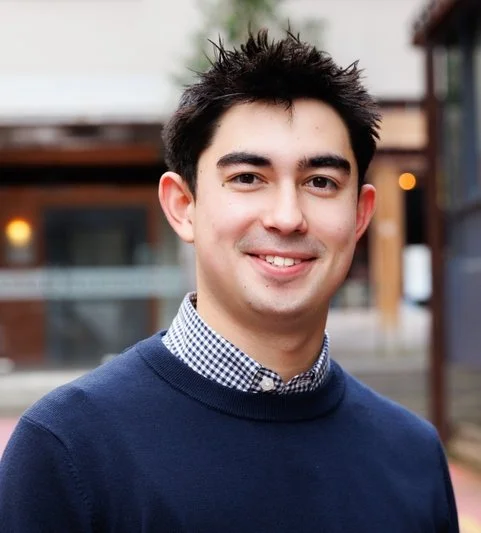 OLI AIKAWA