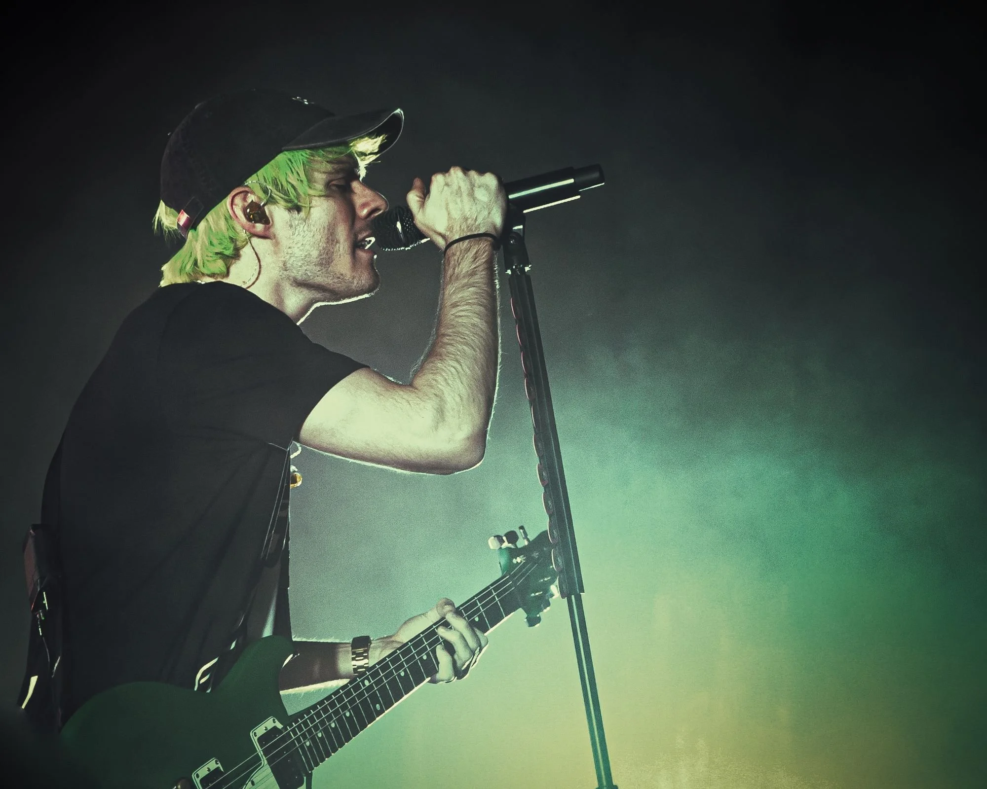 Awsten Knight, Waterparks by Kitty Jong.jpg
