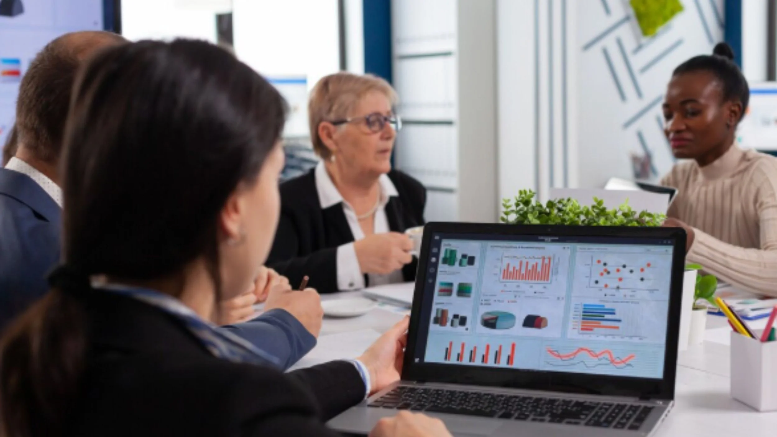 Inventory Optimization Consulting: Reducing Waste and Increasing ROI