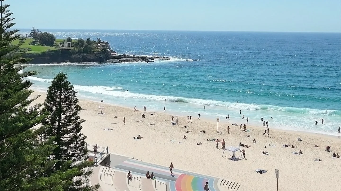 Coogee Beach_Beach.jpg