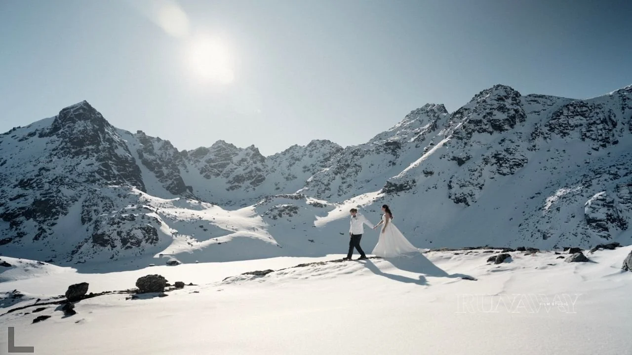 RUNAWAY Film Studio Queenstown wedding videographers couple at Lake Hope