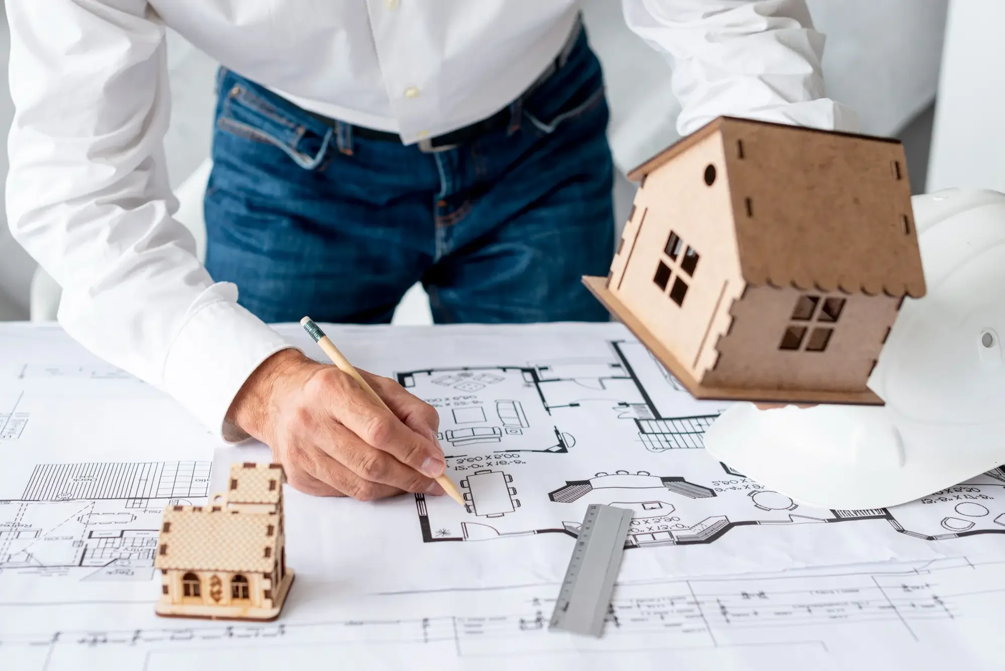 a builder planning a custom home