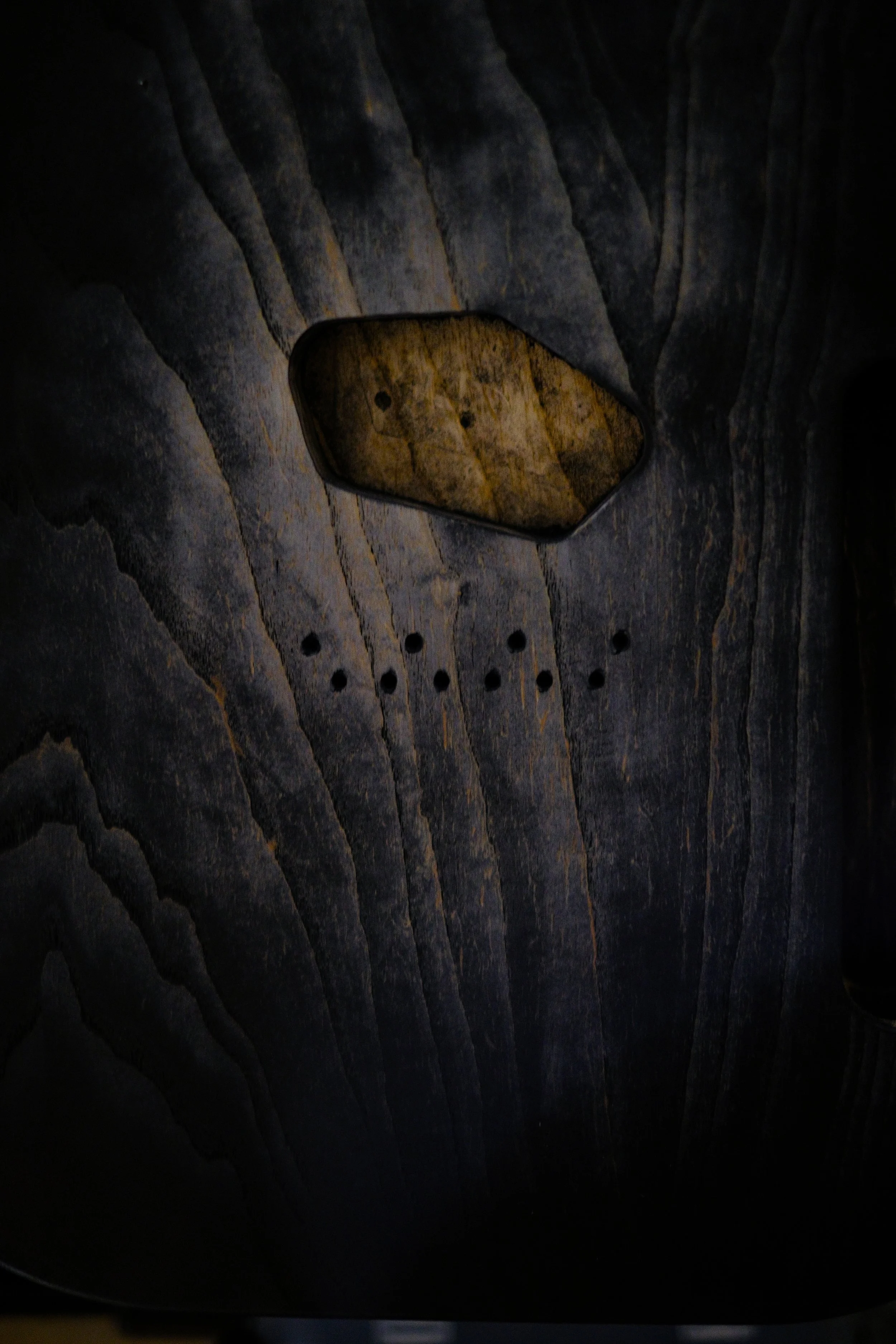 myers-luthier-stain-closeup.jpg