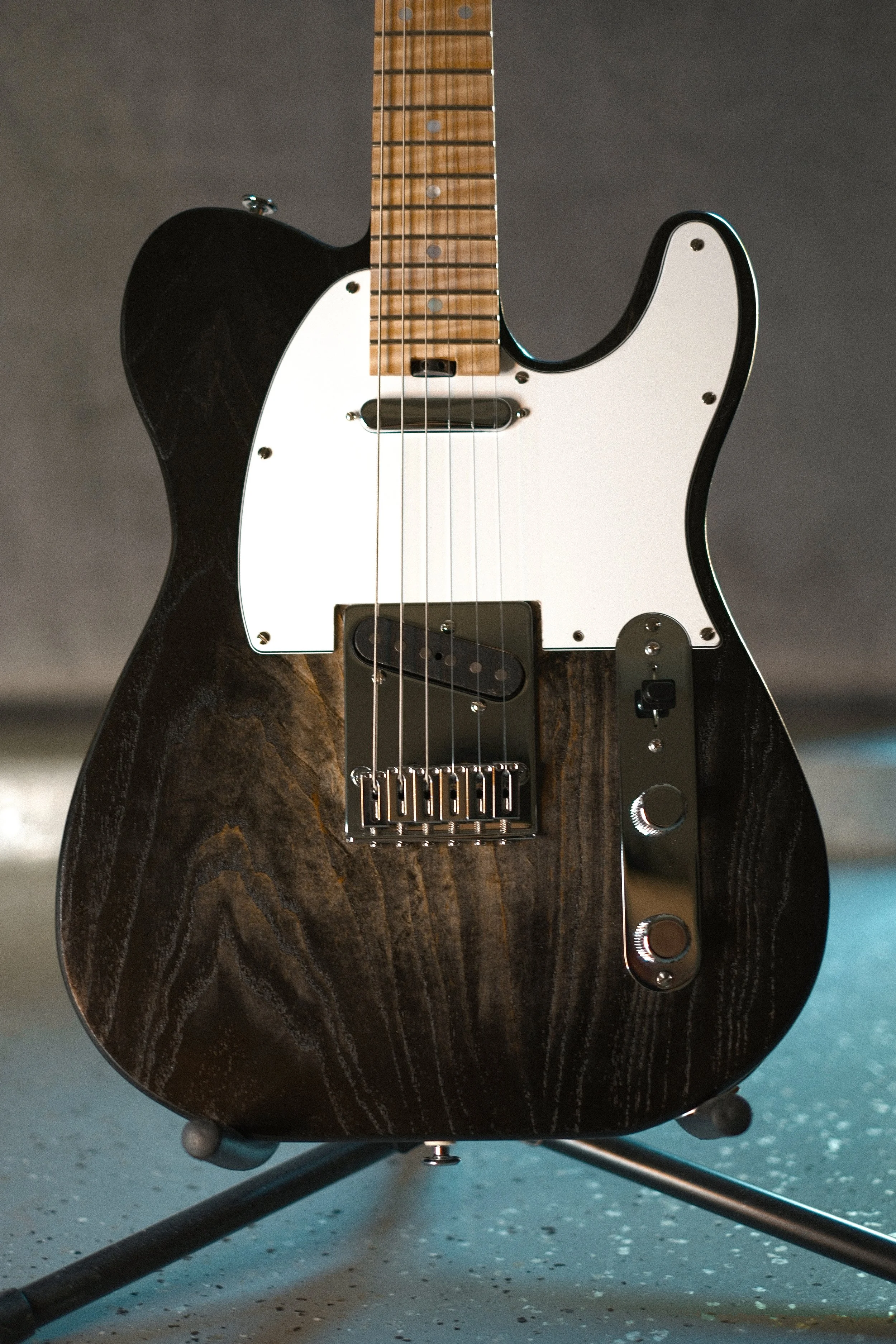 T-Traditional Antique Black Burst #18626CM0307