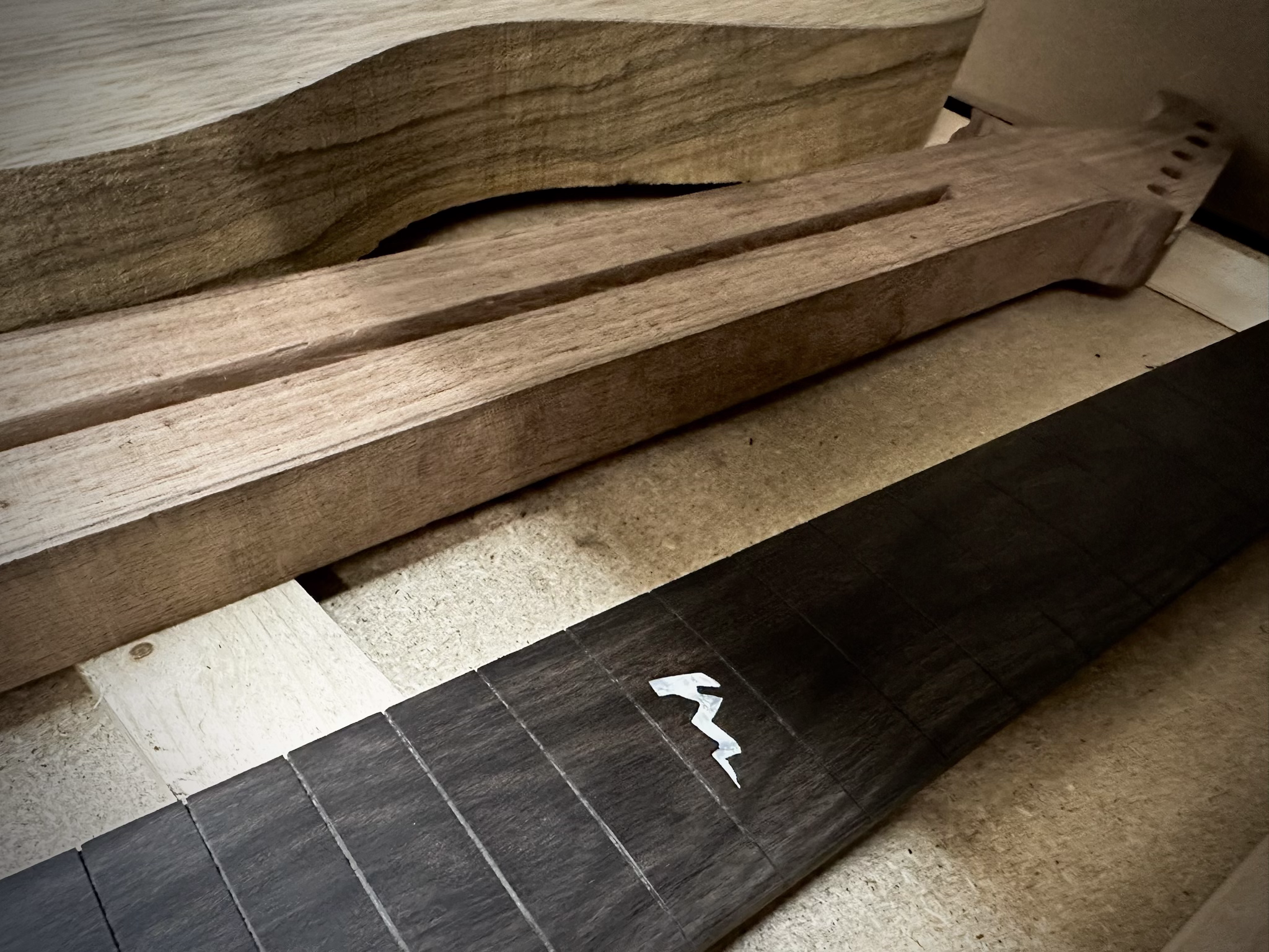 myers-luthier-unfinished-guitar-wood-other.png