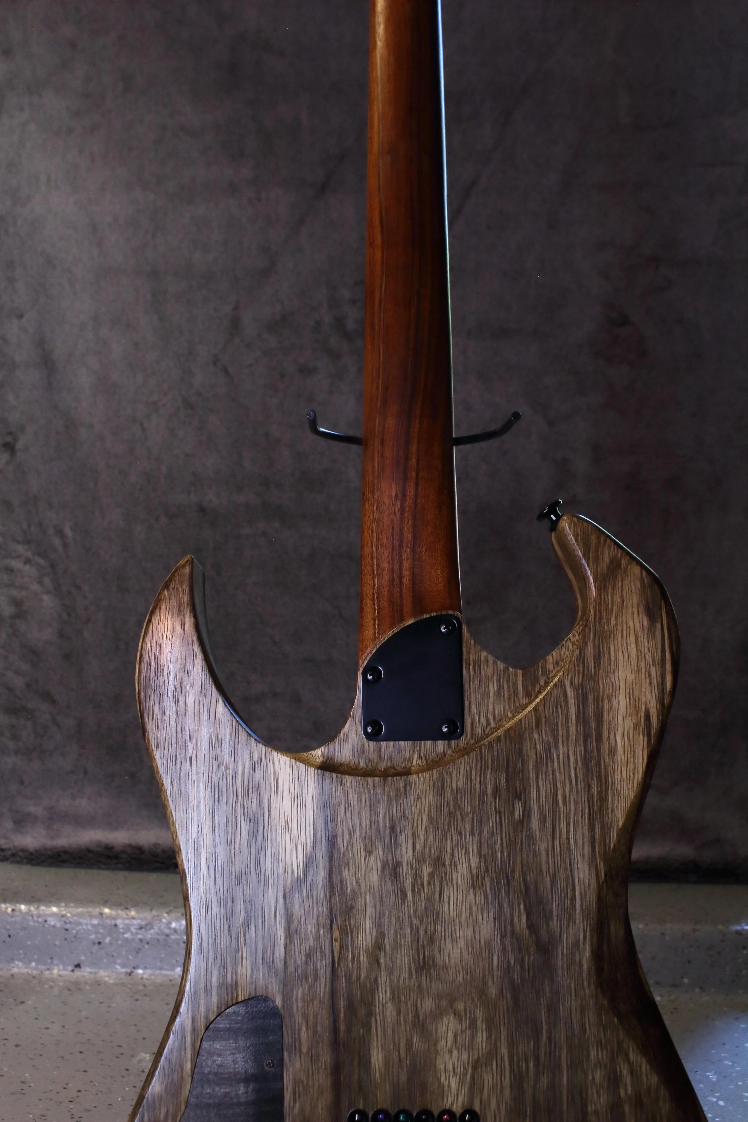 rear-body-2-myers-luthier-electric-guitar.JPG