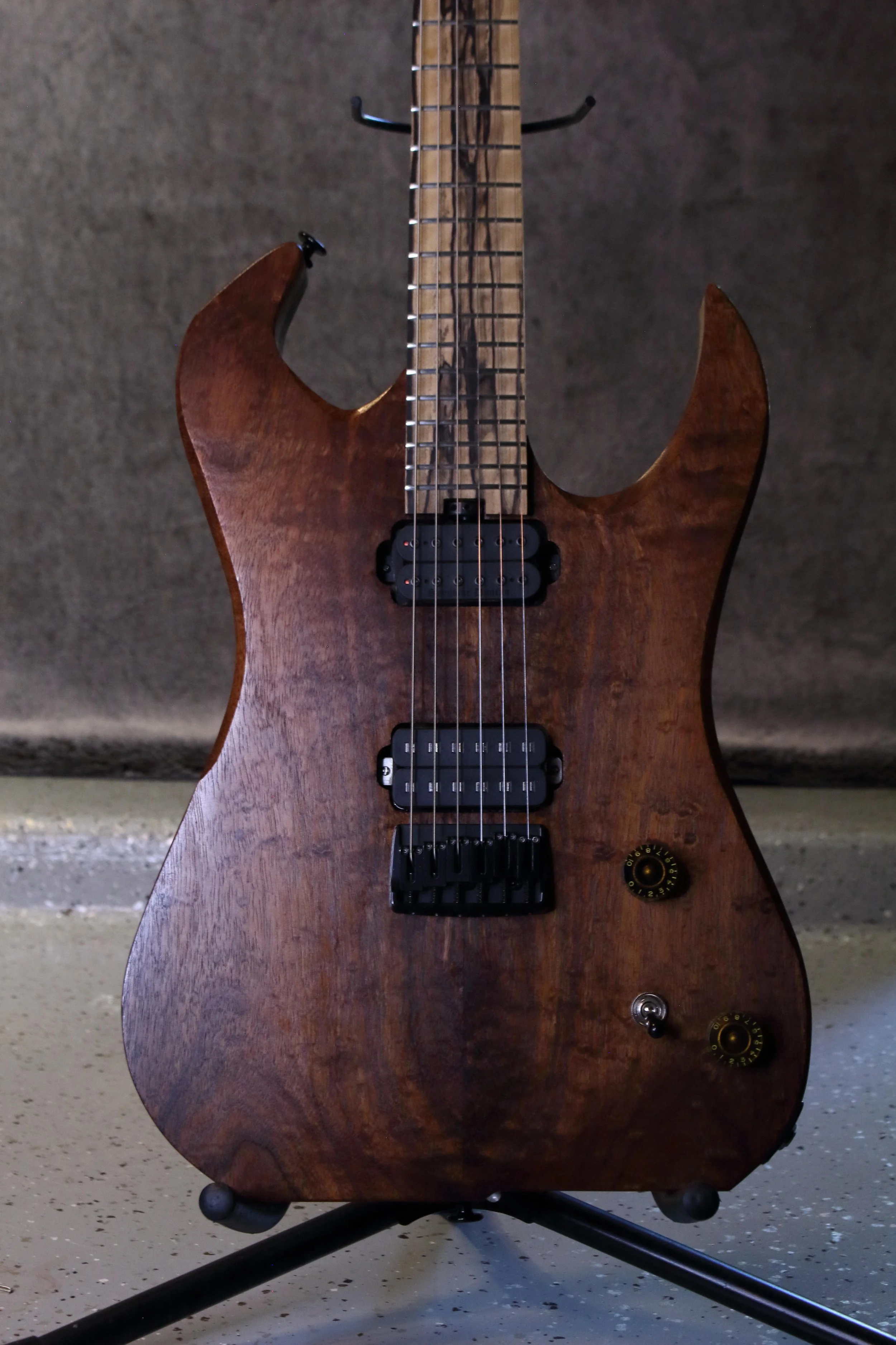 Cassandra HT - Koa and Pale Moon Ebony #11926CM0306