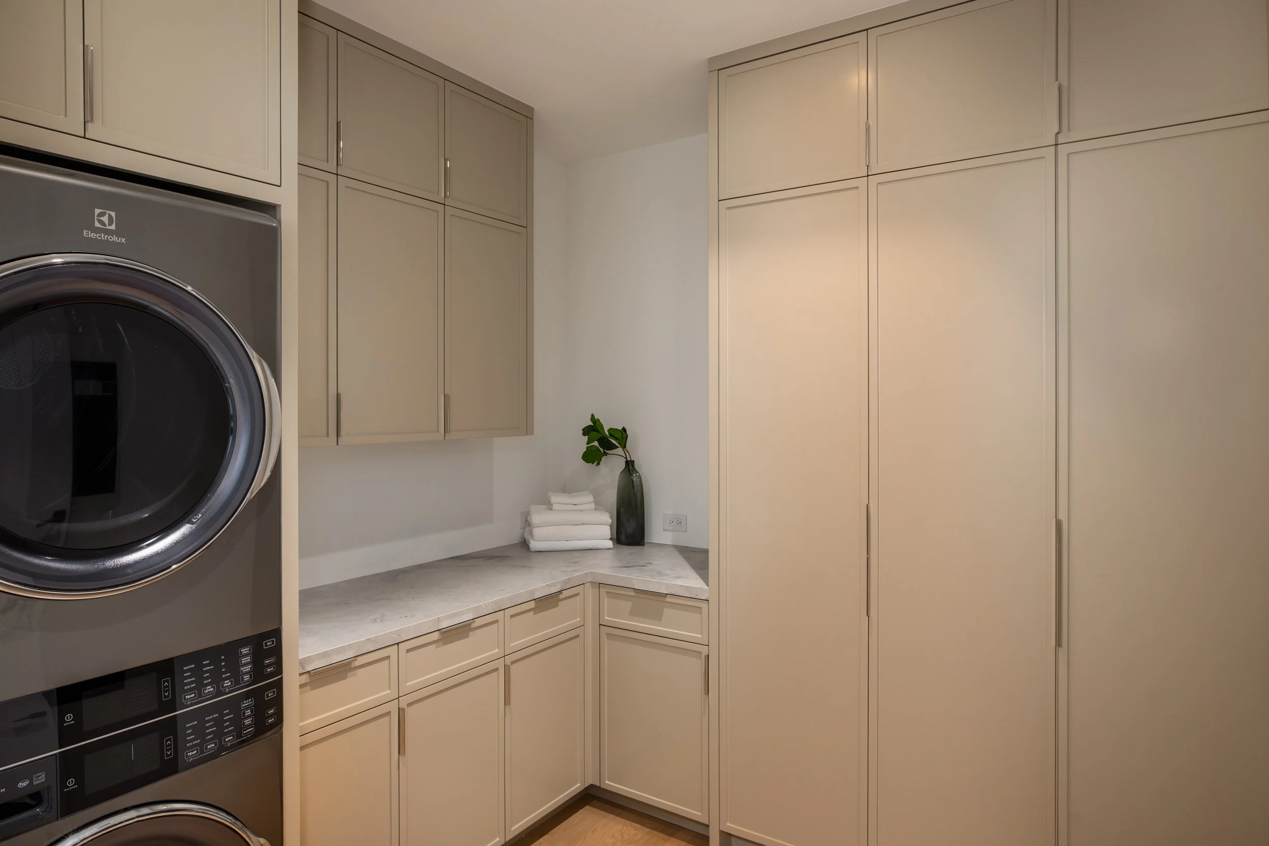 43-Santiago_Matt_Anello-6494-MLS.jpg