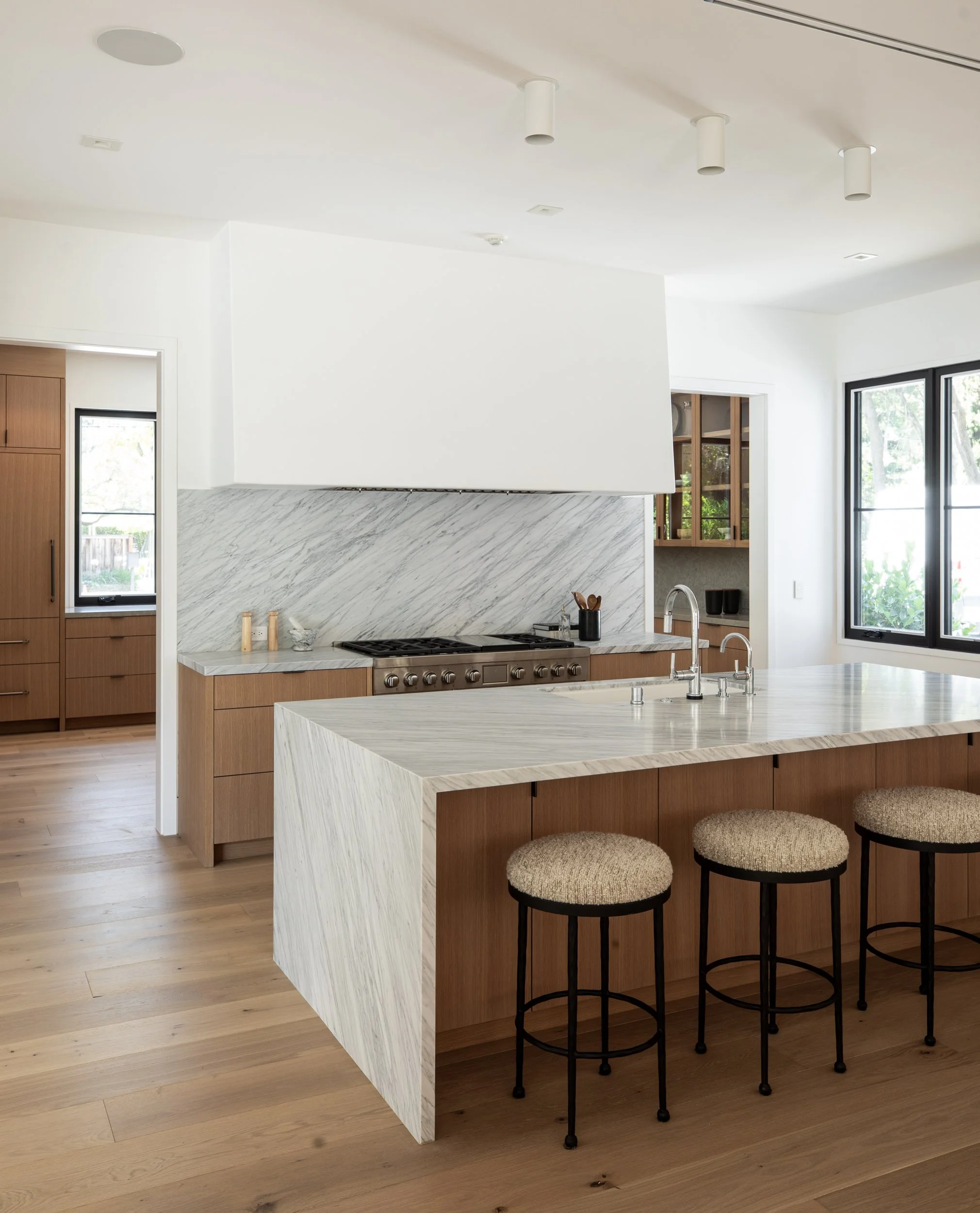 16-Santiago_Matt_Anello-6413-MLS.jpg