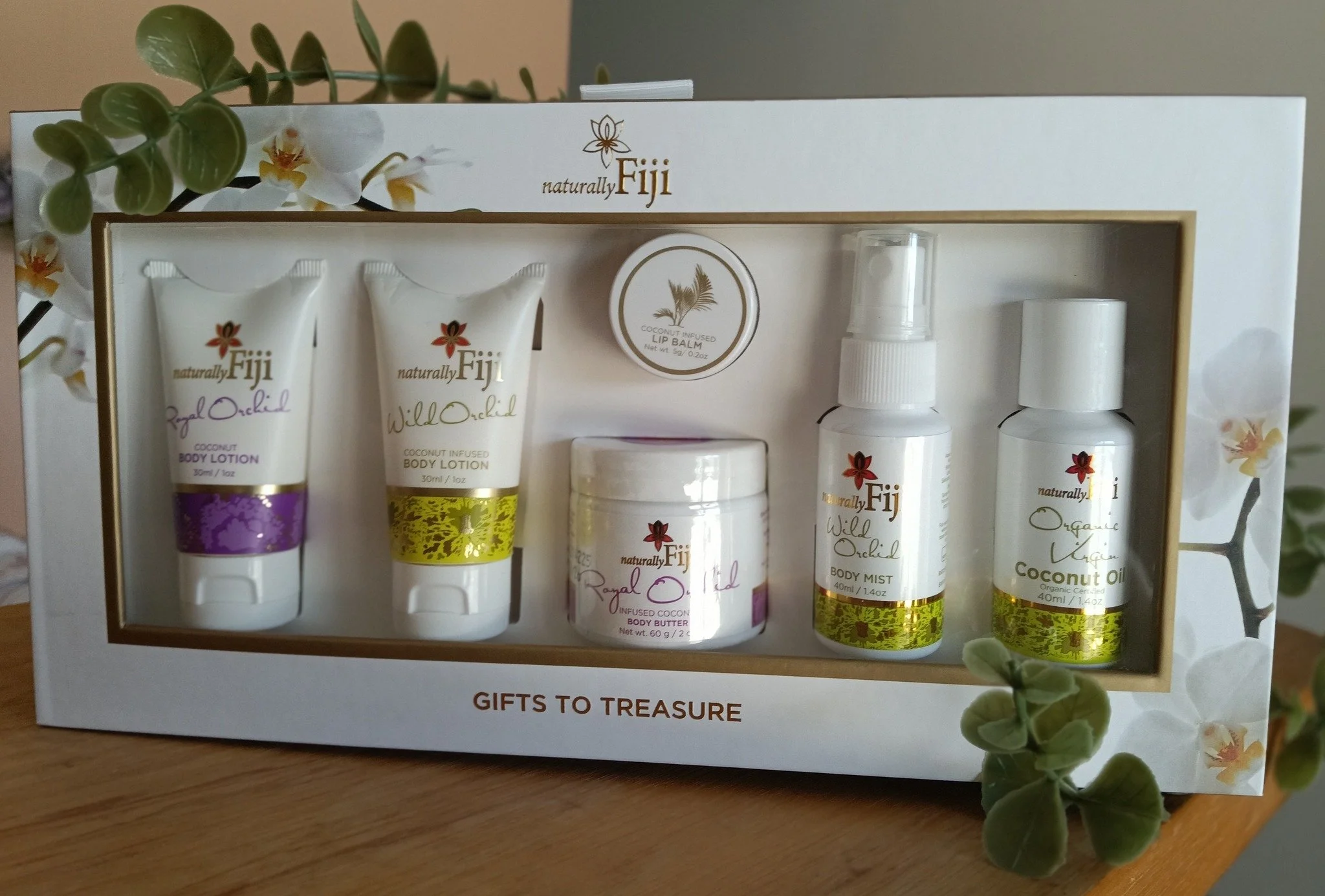 🎁✨ Hey there, gift hunters! ✨🎁
Still searching for the perfect gift? We&rsquo;ve got just the thing! Unwrap the fun with our Gifts To Treasure Pack &mdash; it&rsquo;s packed with goodies that everyone will love! 💖
Inside this coconut-infused dream