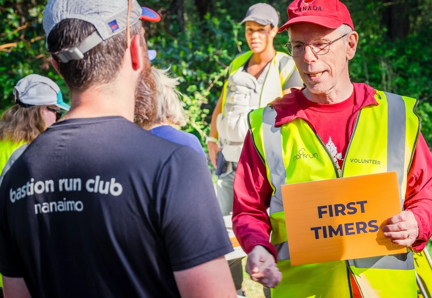 Lots of friendly Bastion faces at Nanaimo&rsquo;s inaugural @parkrunca 
Thanks Charlotte and the volunteer team for bringing @bebanparkrunca to life! 🙌
📸 @behnksy