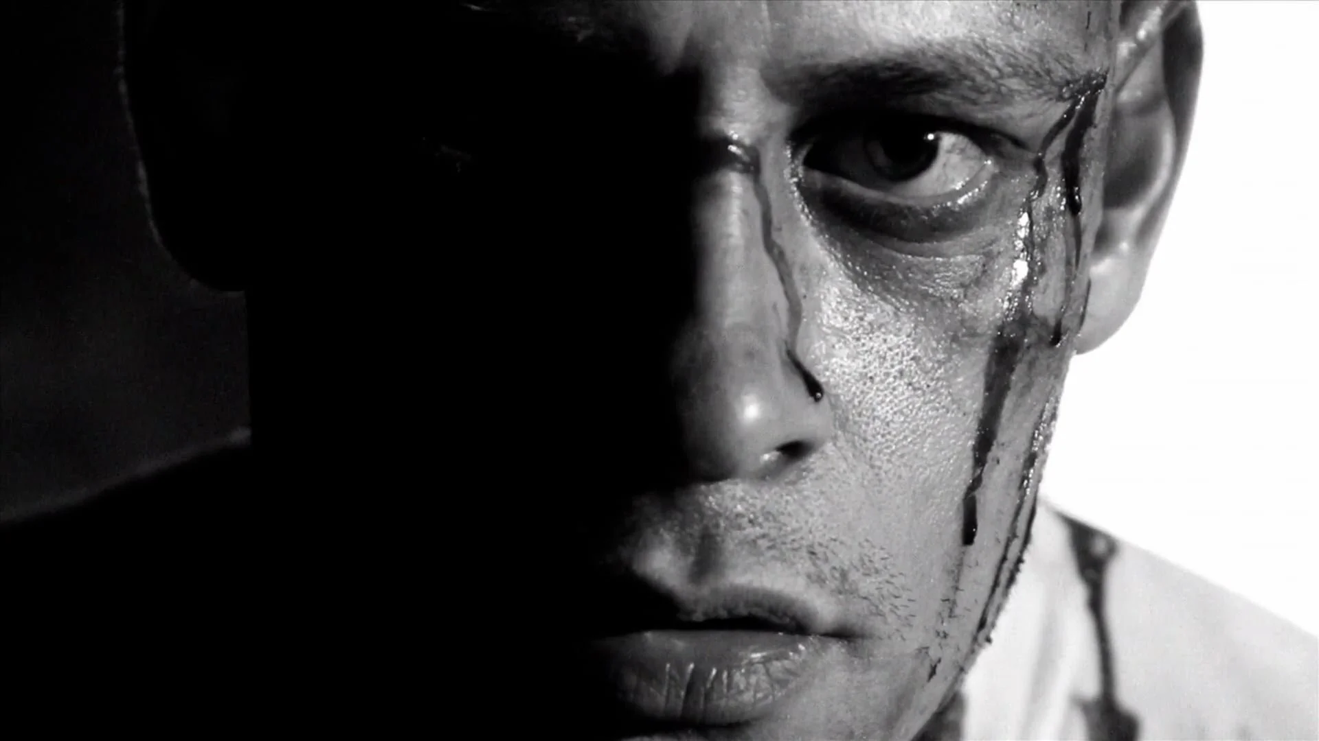 Manotas - Hombre en LLamas