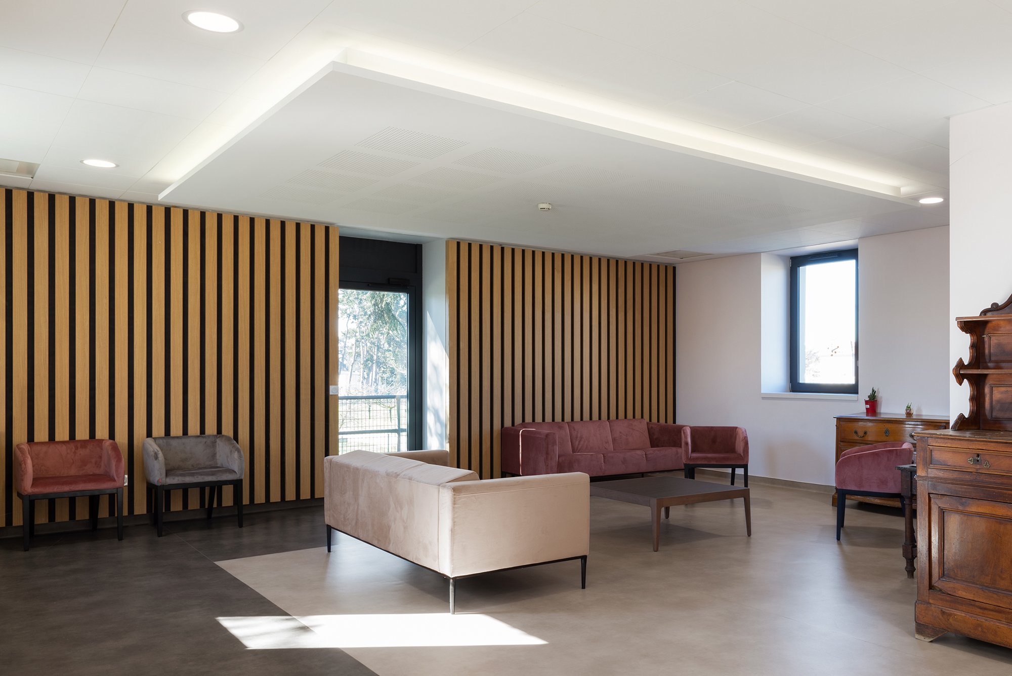 aménagement et renovation d'une clinique privée à lyon par atelier dito architecte d'intérieur à lyon, architecte d'intérieur lyon 6, clinique privée design