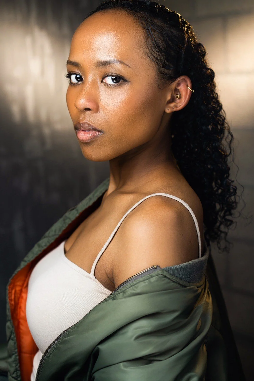 LINE_ALBUM_hana-headshots_250719_10.jpg