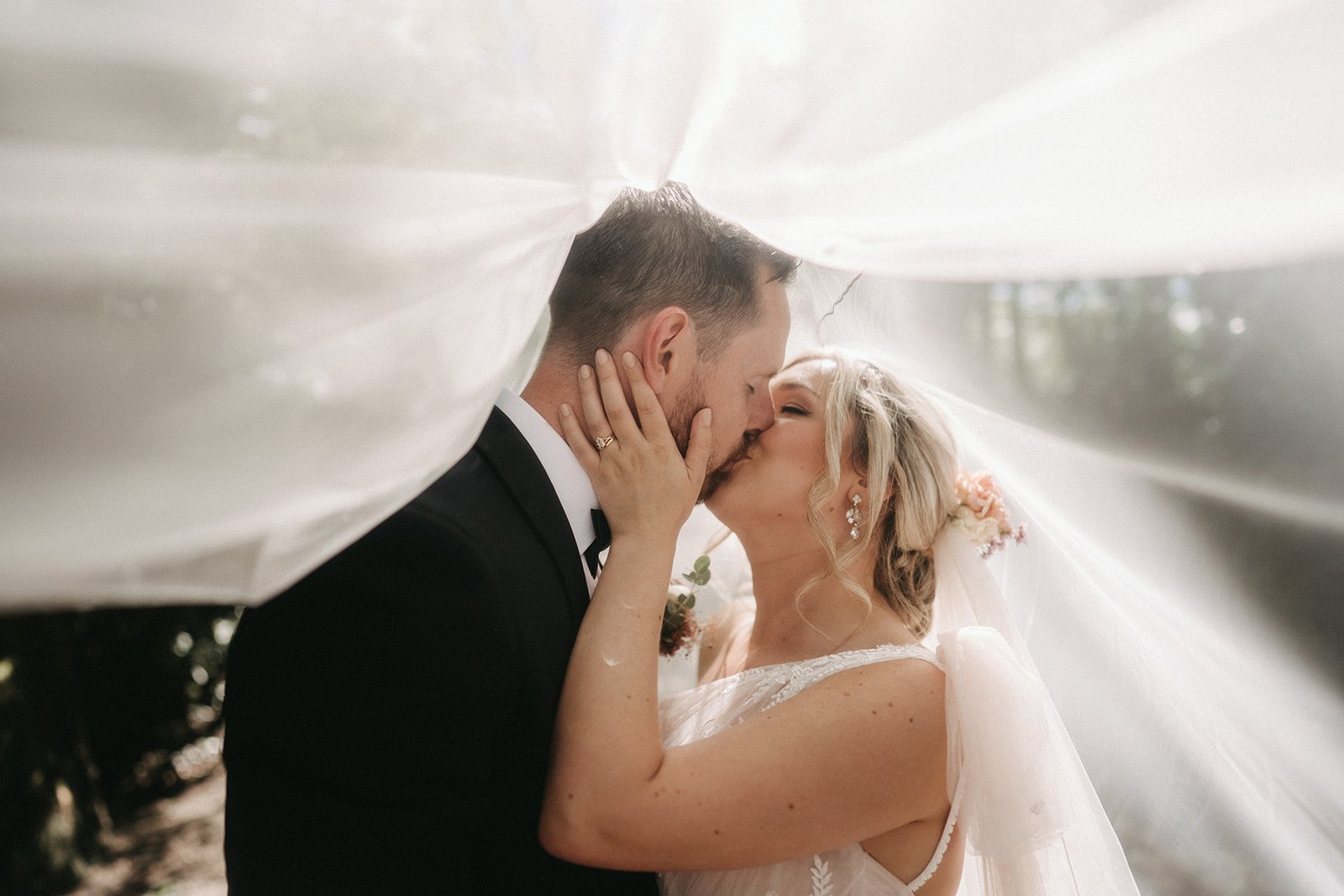 Beth & Chris-541_websize.jpg