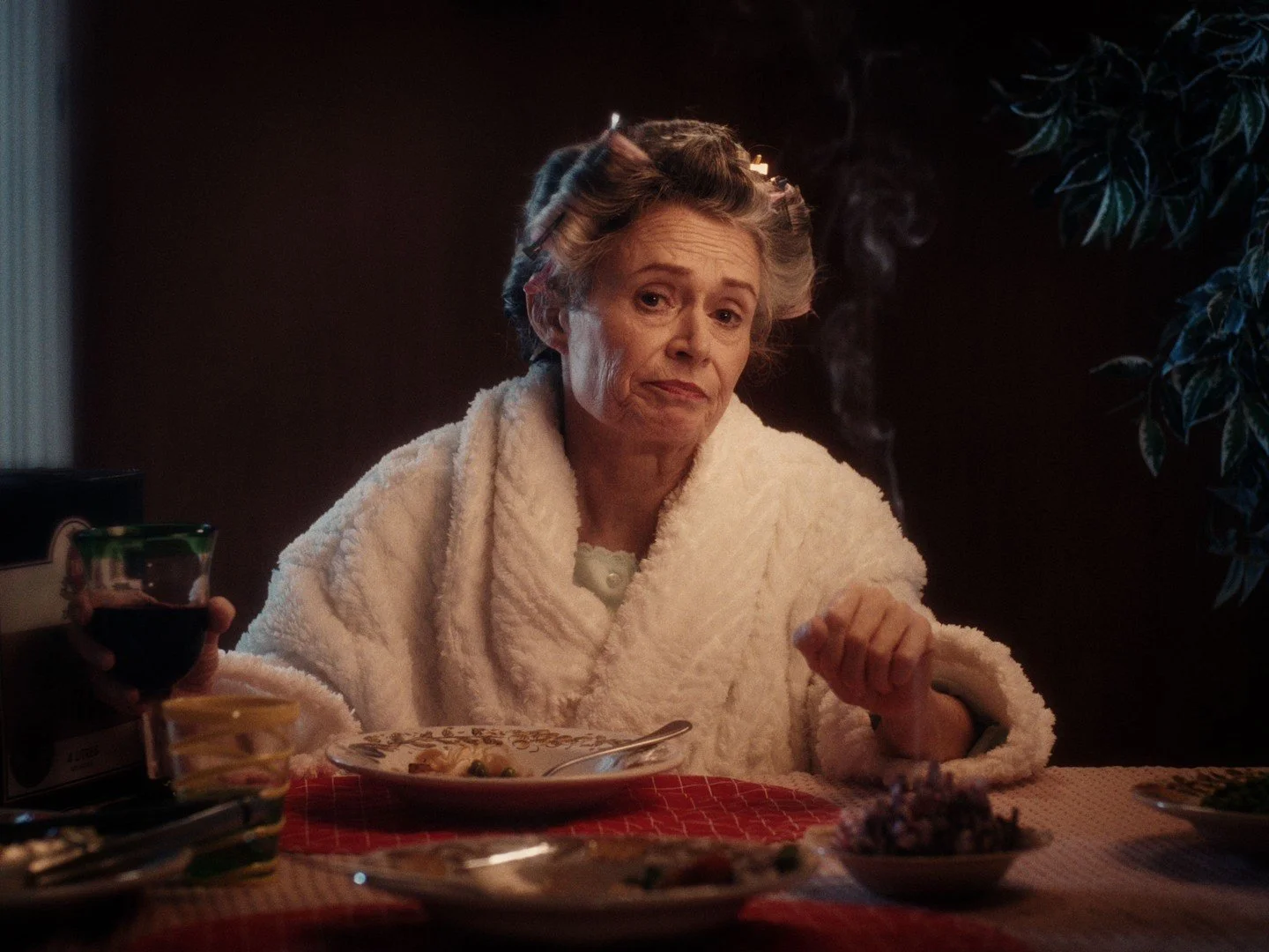 Epiphany is full of familiar faces 🤩 Let us reintroduce you to some of our guest stars from the series so far...
⭐︎ Judith Lucy as Susan's Mum
⭐︎ Geraldine Hickey as The Millenium Bug
⭐︎ Alaska Thunderfuck &amp; Victoria Bitter as The Computer
⭐︎ Se
