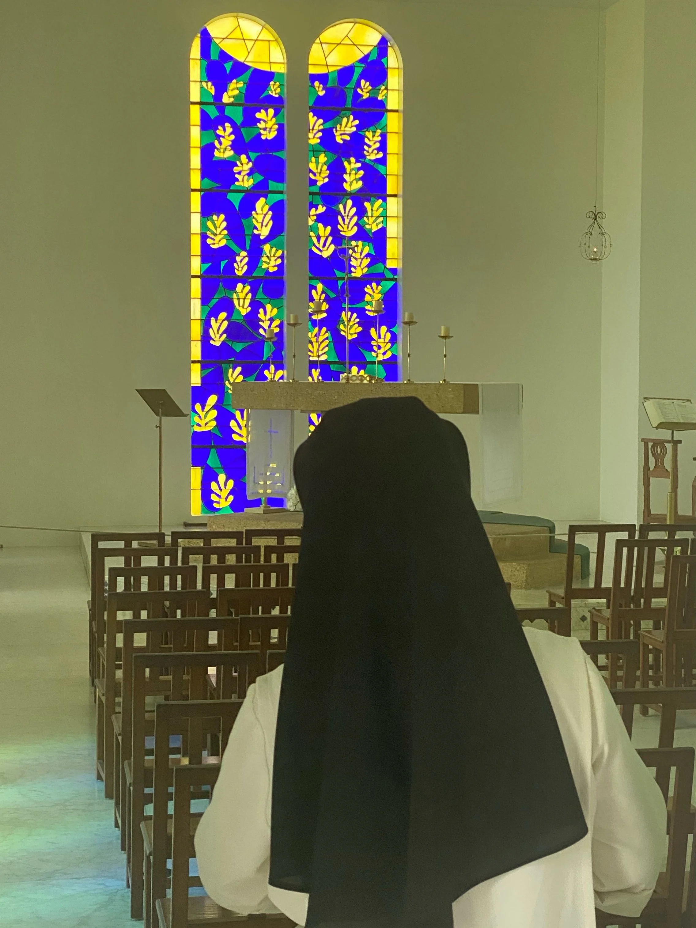 Nice nurse needed. Should be young and pretty…