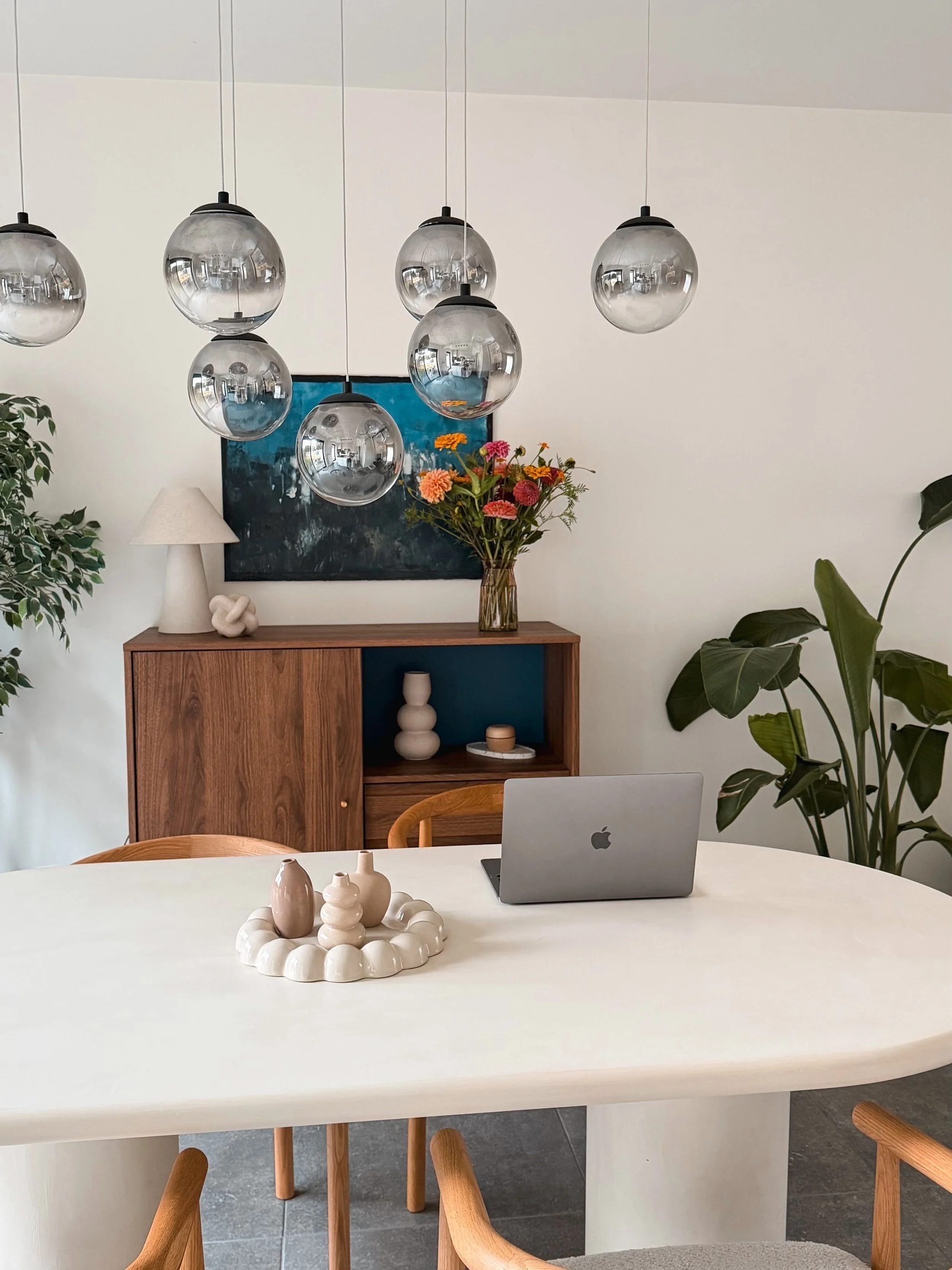 Home🤍

Advertentie ~ tafel/stoelen/lamp