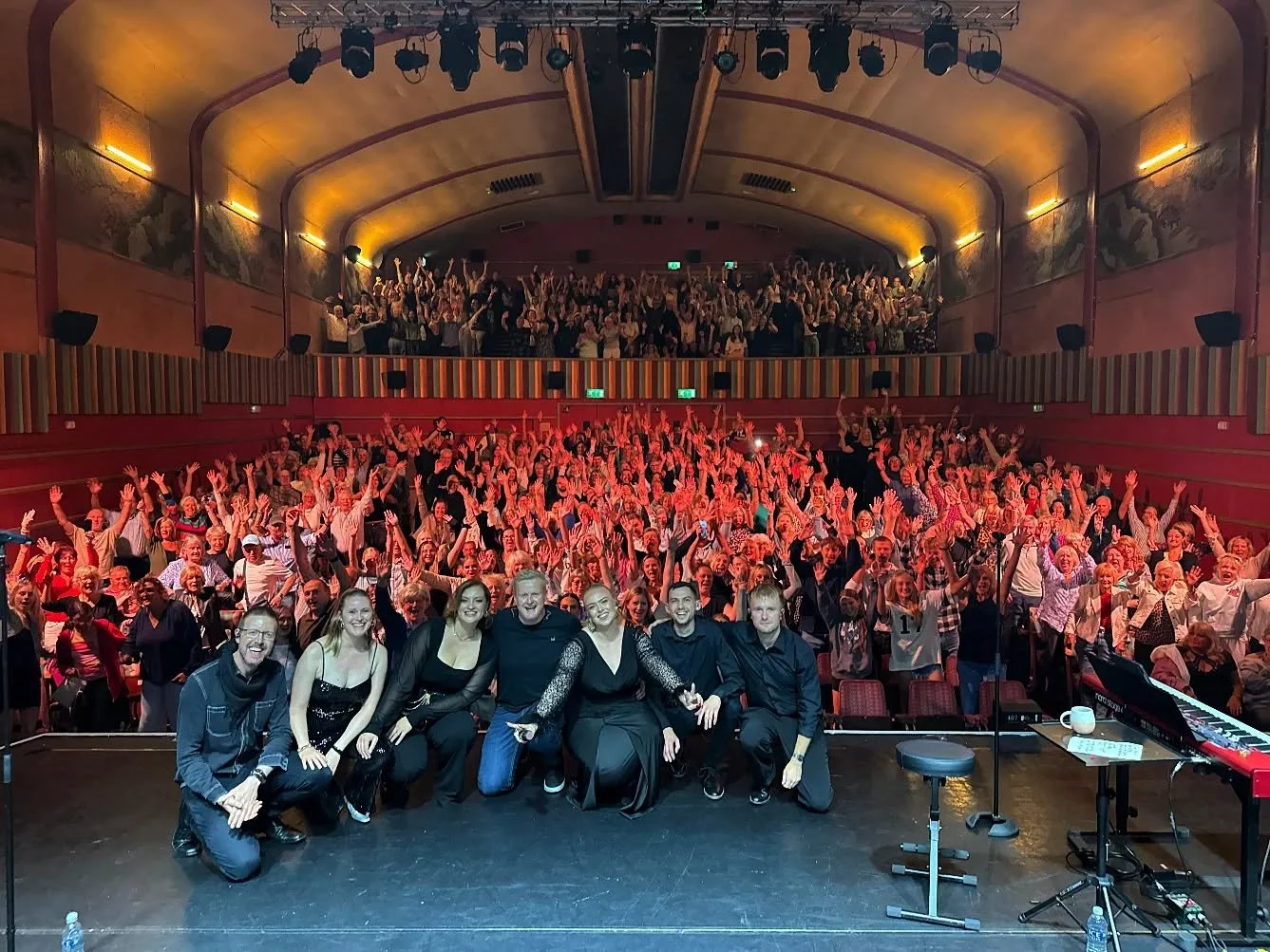 Thank you to everyone who came out to @tivoliwimborne ! We just had the best time with you and your full house! Truly thank you to every person who came out and made it so special.  We've received so many lovely messages 🥺 (swipe ➡️➡️➡️) until next 