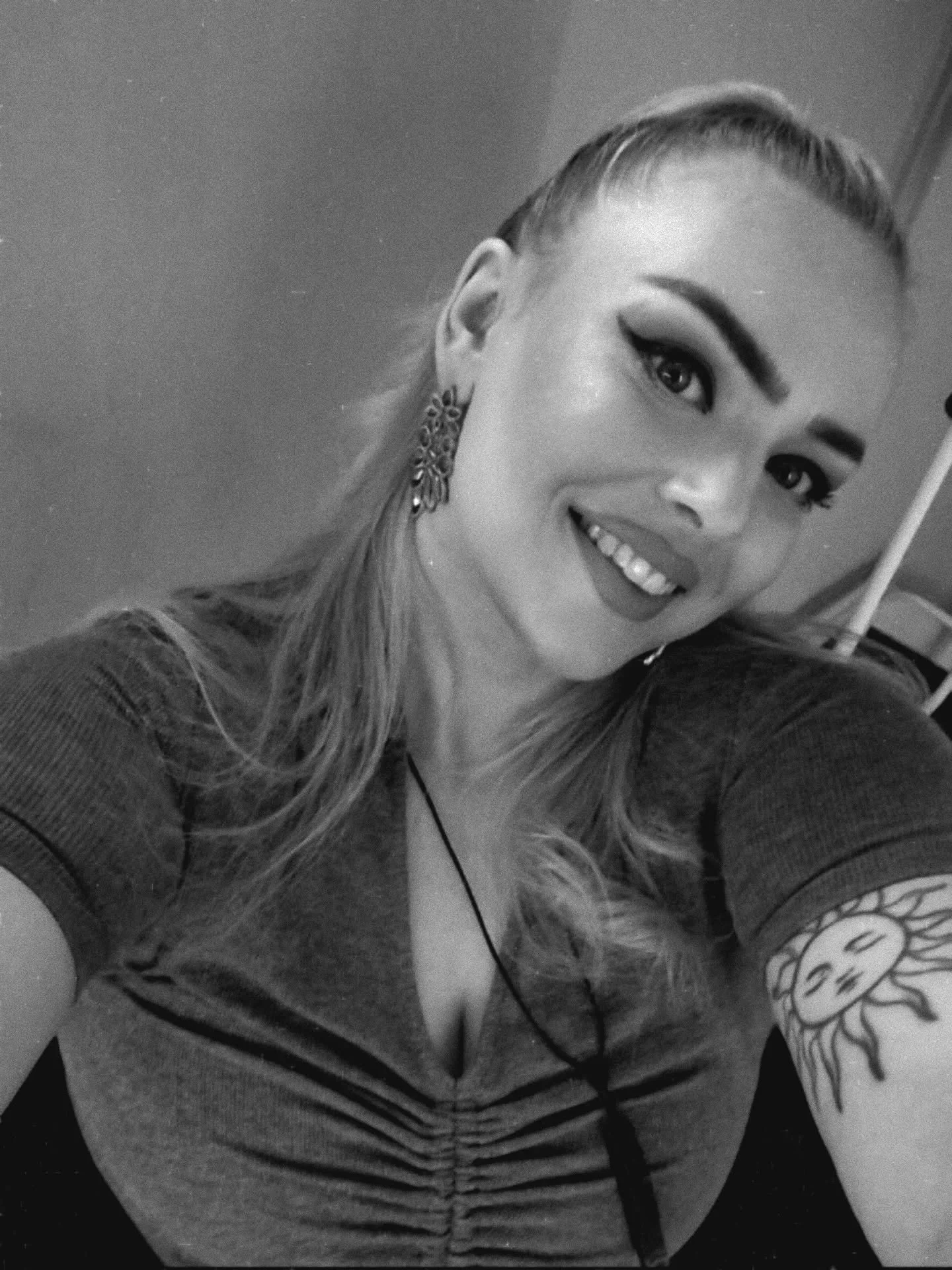 Just a thank you from me to you. Everyone  who came out to @weypavilion it was truly so lovely to meet you all. You made me this ^ happy ❤️ thanks for the memories ❤️