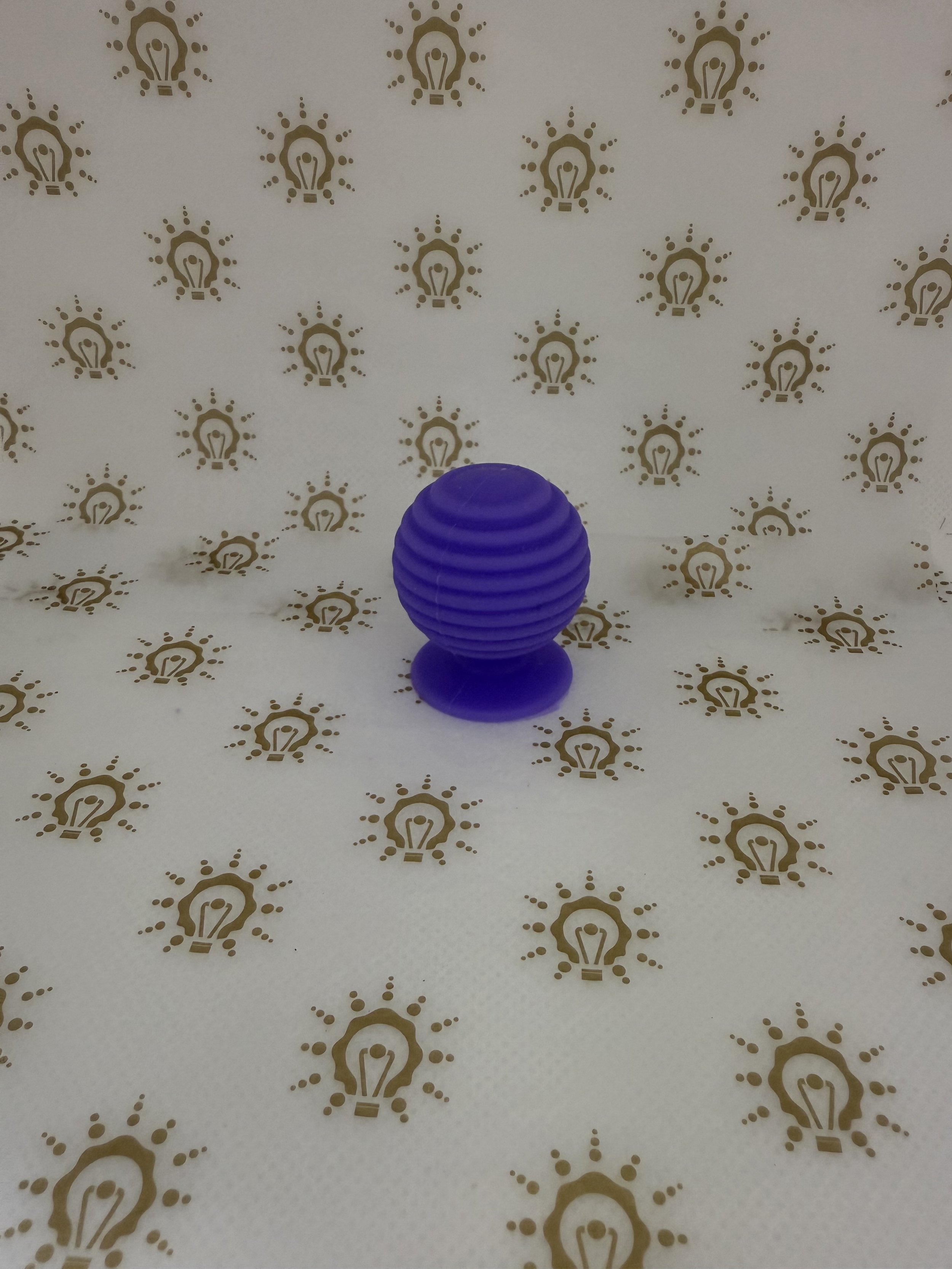 blue bobble.jpg