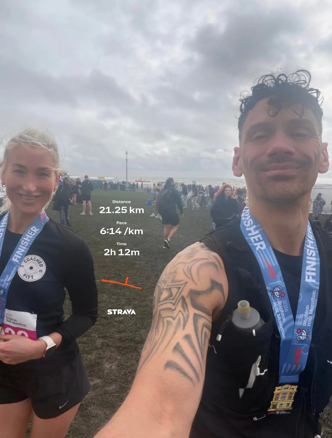 Brighton Half Marathon 🥇🏃🏽&zwj;♂️🏃🏼&zwj;♀️

Brutal weather conditions 🌧️🌬️ but we had a great time! 

Next up HYROX Olympia 🇬🇧 and Brighton Marathon Weekend 🏁👟

@brightonhalfmarathon #brightonhalfmarathon #CoachedFITT