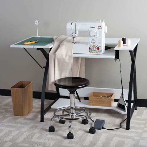 sewing table .jpg