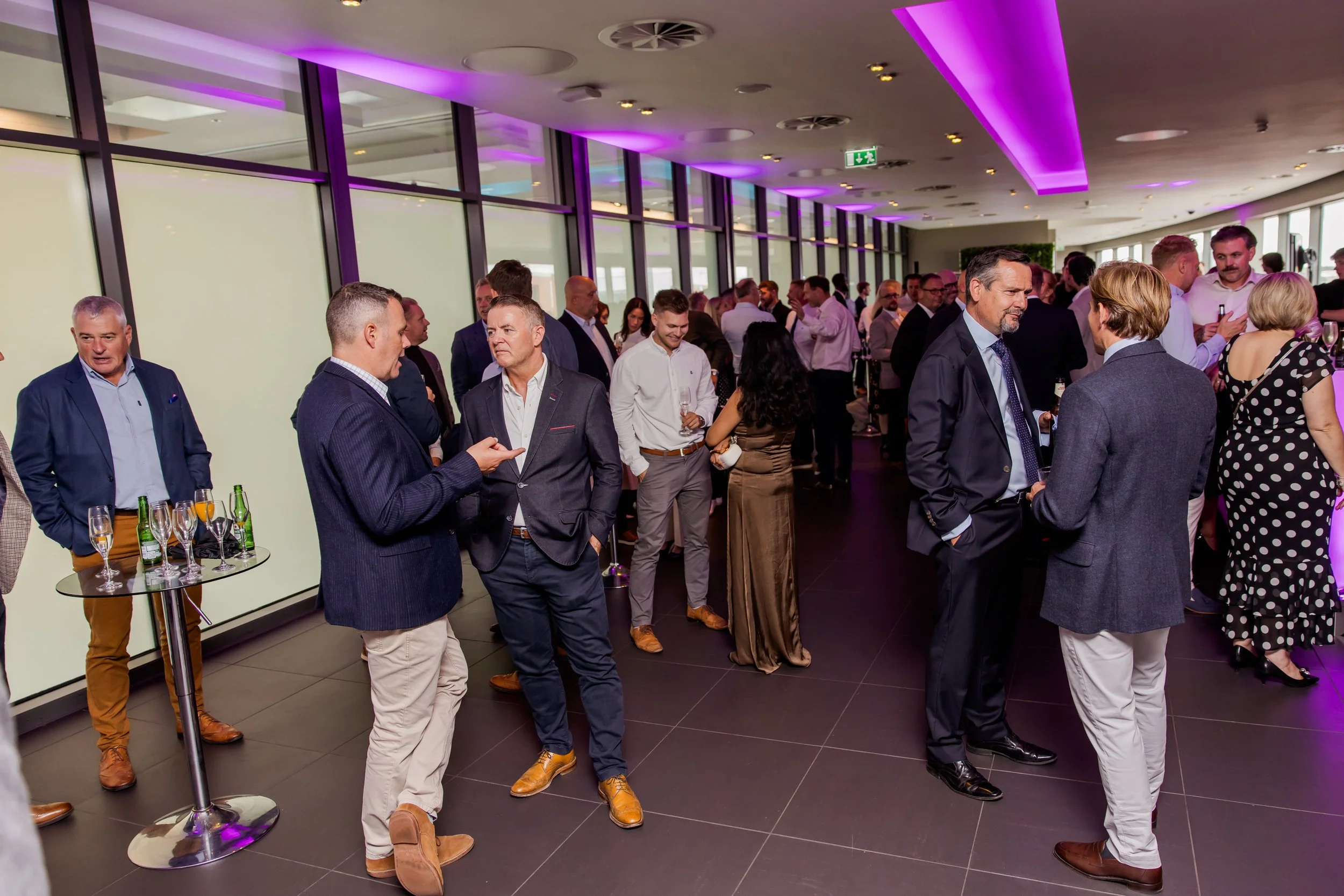 02WelcomeDrinks-NACFB-BrokerAwards-Sept2026©KateDarkins-022.jpg